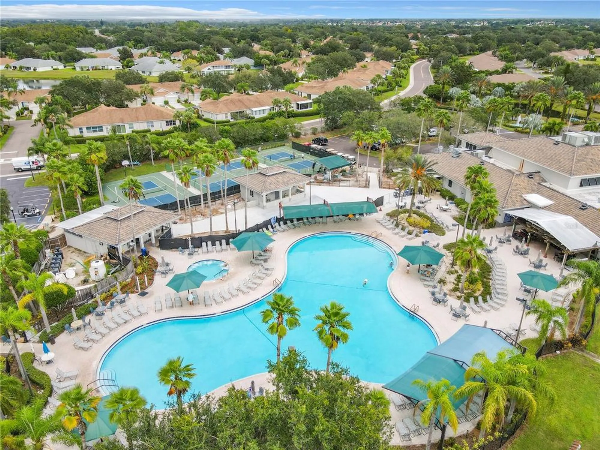 Property Slideshow image 35 of 39 | 1811 bedford ln 166, Sun City Center, FL, 33573