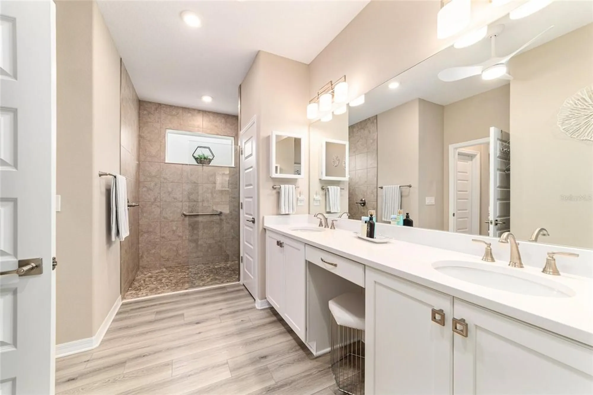 Property Slideshow image 23 of 39 | 7965 sw 86th terrace rd, Ocala, FL, 34481