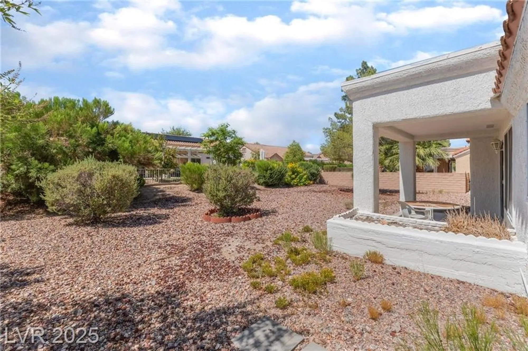 Property Slideshow image 24 of 31 | 2601 desert sands dr, Las Vegas, NV, 89134