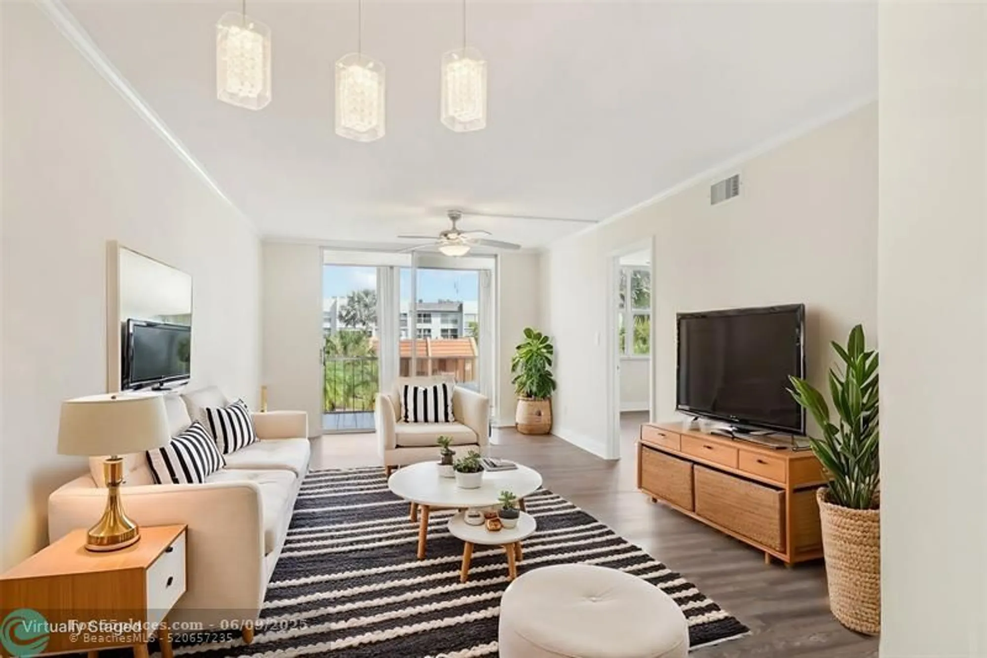 Property Slideshow image 4 of 49 | 6650 royal palm blvd apt 212, Margate, FL, 33063