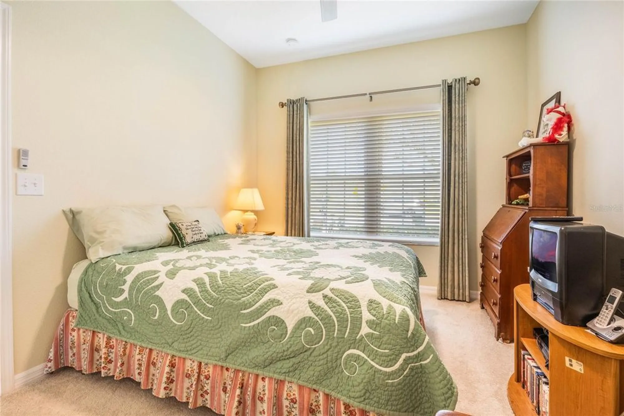 Property Slideshow image 17 of 31 | 3632 solana cir b, Clermont, FL, 34711