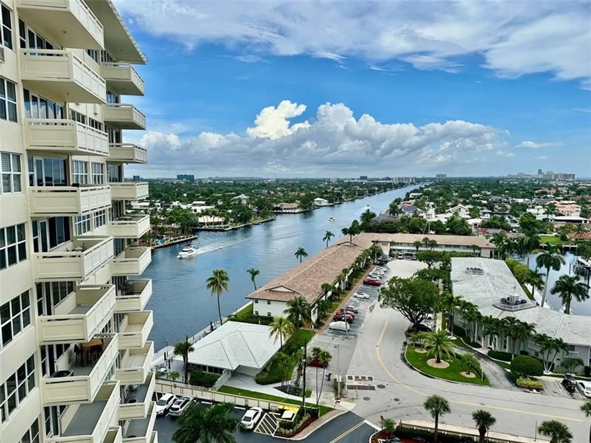 Property Slideshow image 31 of 45 | 3200 ne 36th st apt 1412a, Fort Lauderdale, FL, 33308