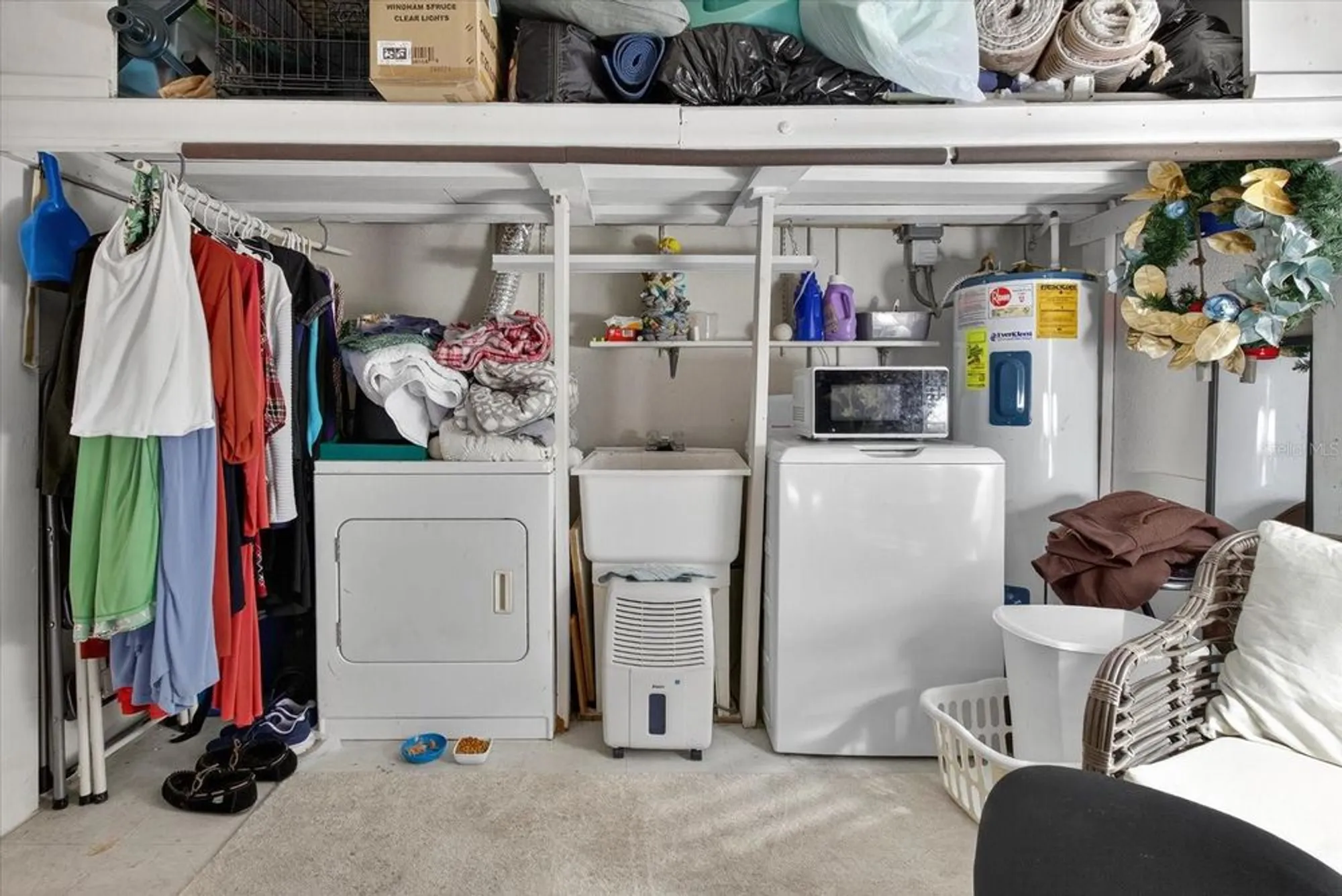 Property Slideshow image 27 of 51 | 1605 whitebridge dr b, Palm Harbor, FL, 34684