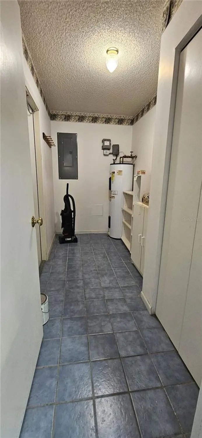 Property Slideshow image 12 of 26 | 8449 sw 106th pl, Ocala, FL, 34481