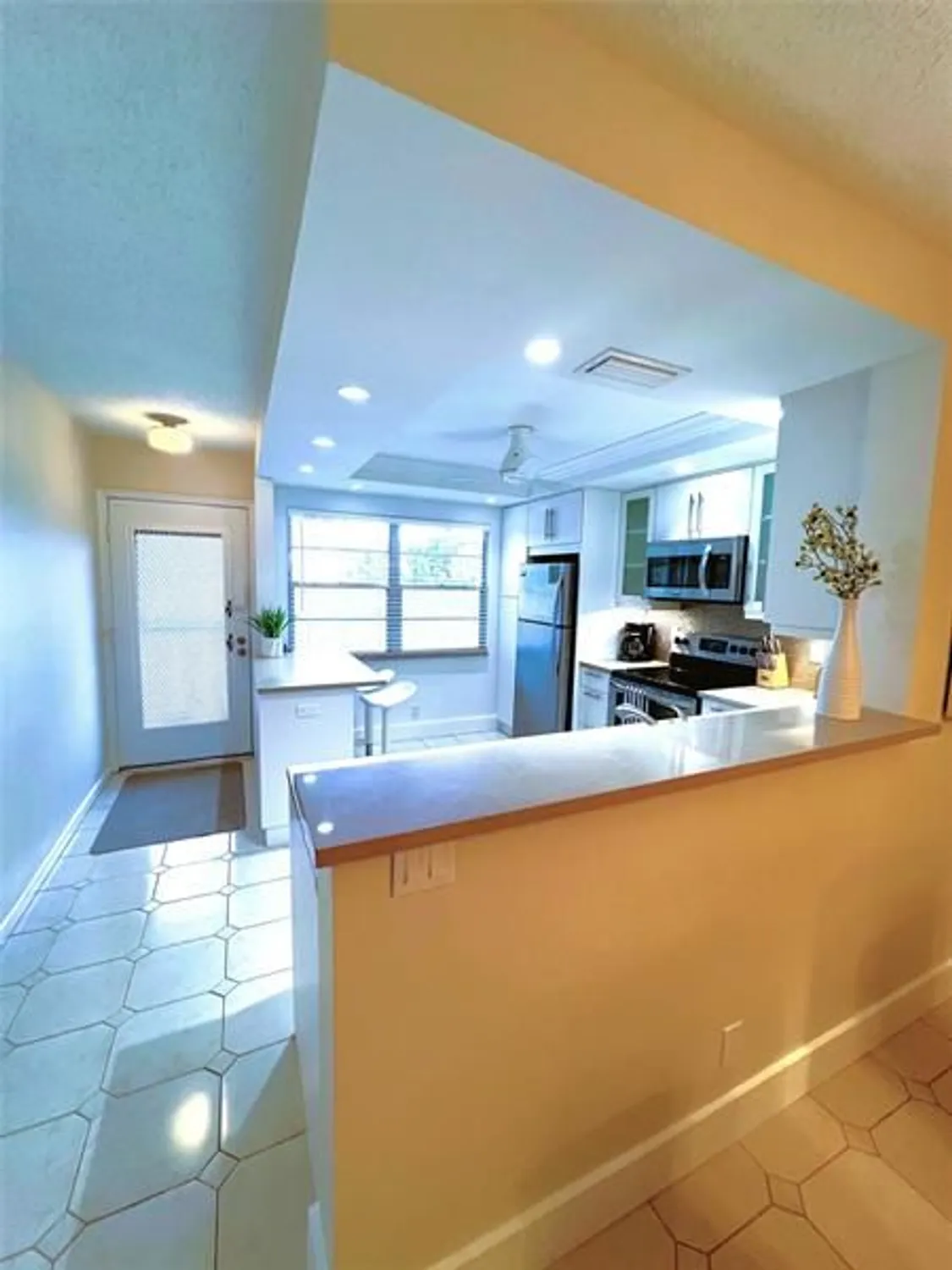 Property Slideshow image 24 of 40 | 3202 portofino pt l2, Coconut Creek, FL, 33066