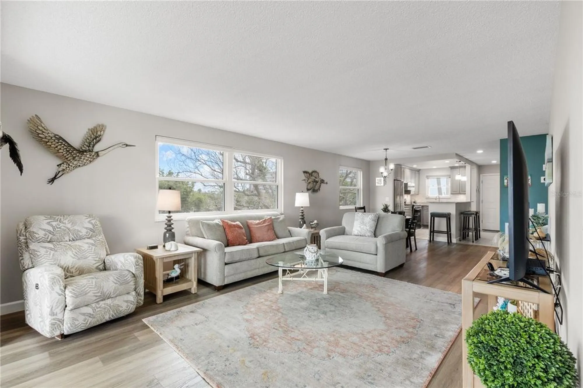 Property Slideshow image 7 of 39 | 5925 shore blvd 215, Gulfport, FL, 33707