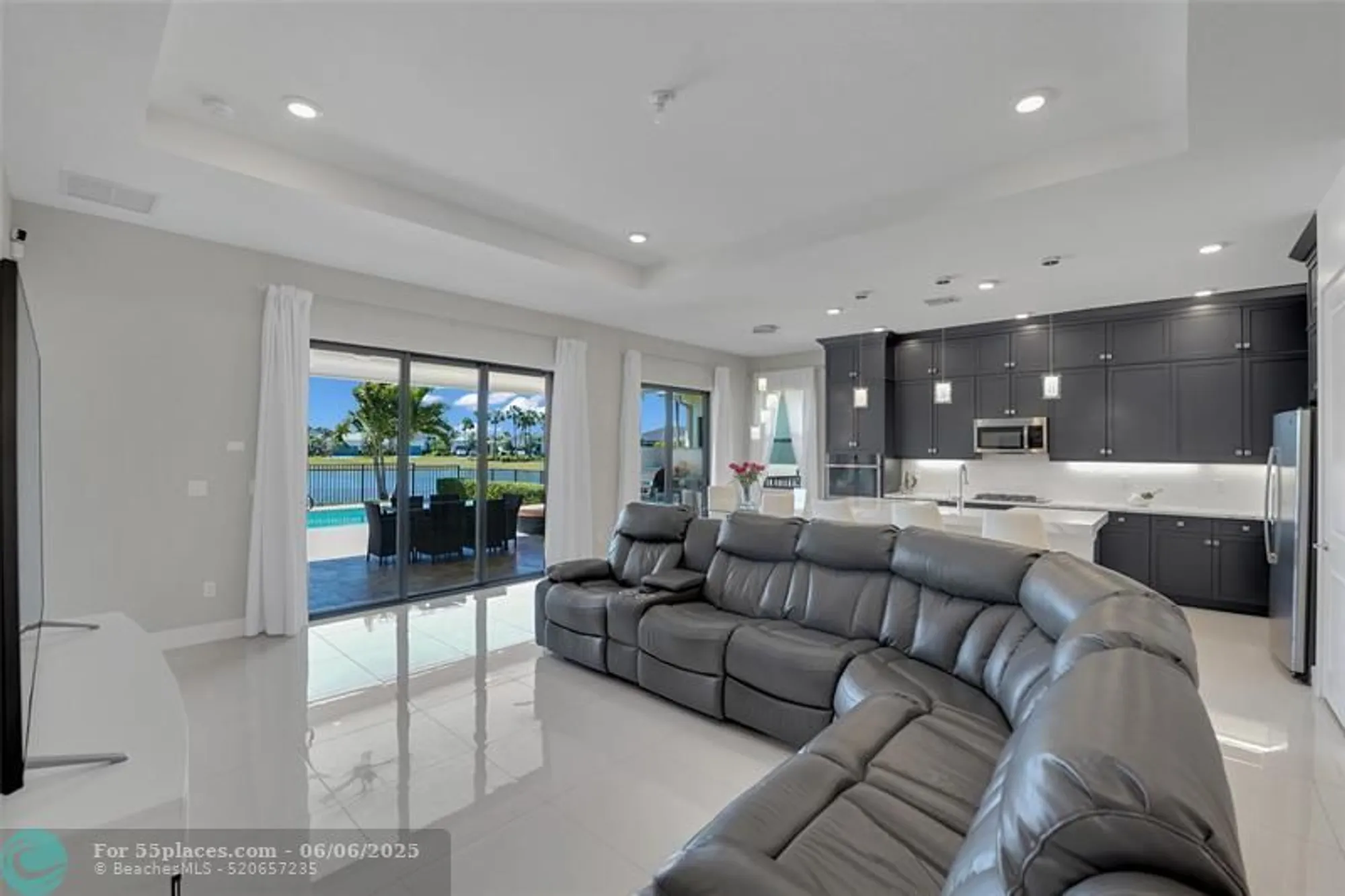 Property Slideshow image 22 of 43 | 15798 cresswind pl, Loxahatchee, FL, 33470