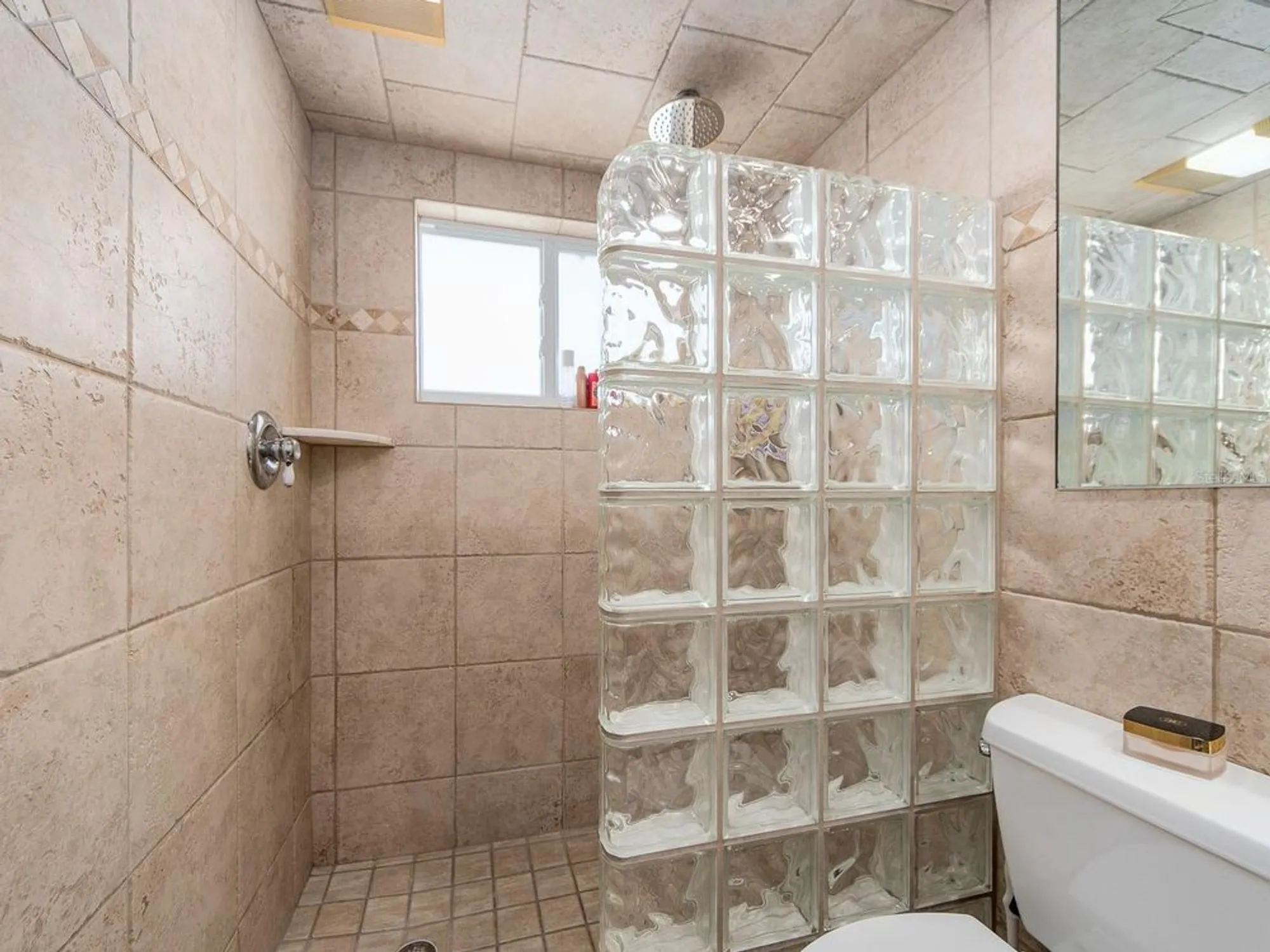 Property Slideshow image 37 of 43 | 9234 141st st, Seminole, FL, 33776
