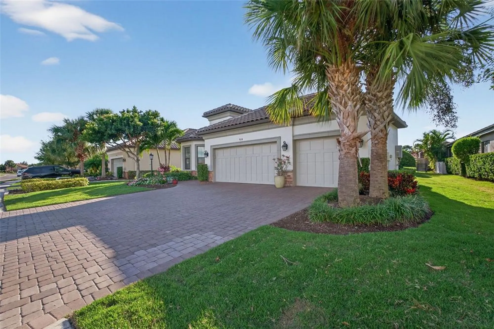 Property Slideshow image 3 of 74 | 5026 tivoli run, Bradenton, FL, 34211