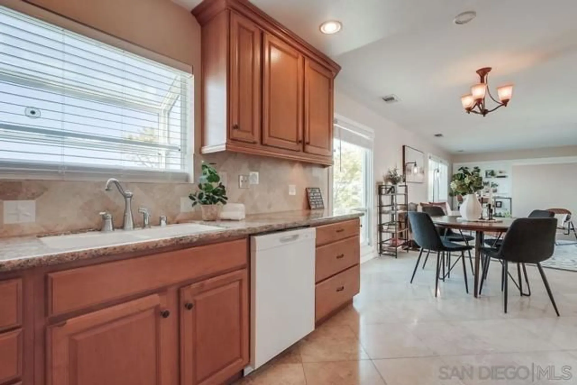 Property Slideshow image 15 of 54 | 3621 vista campana s unit 92, Oceanside, CA, 92057