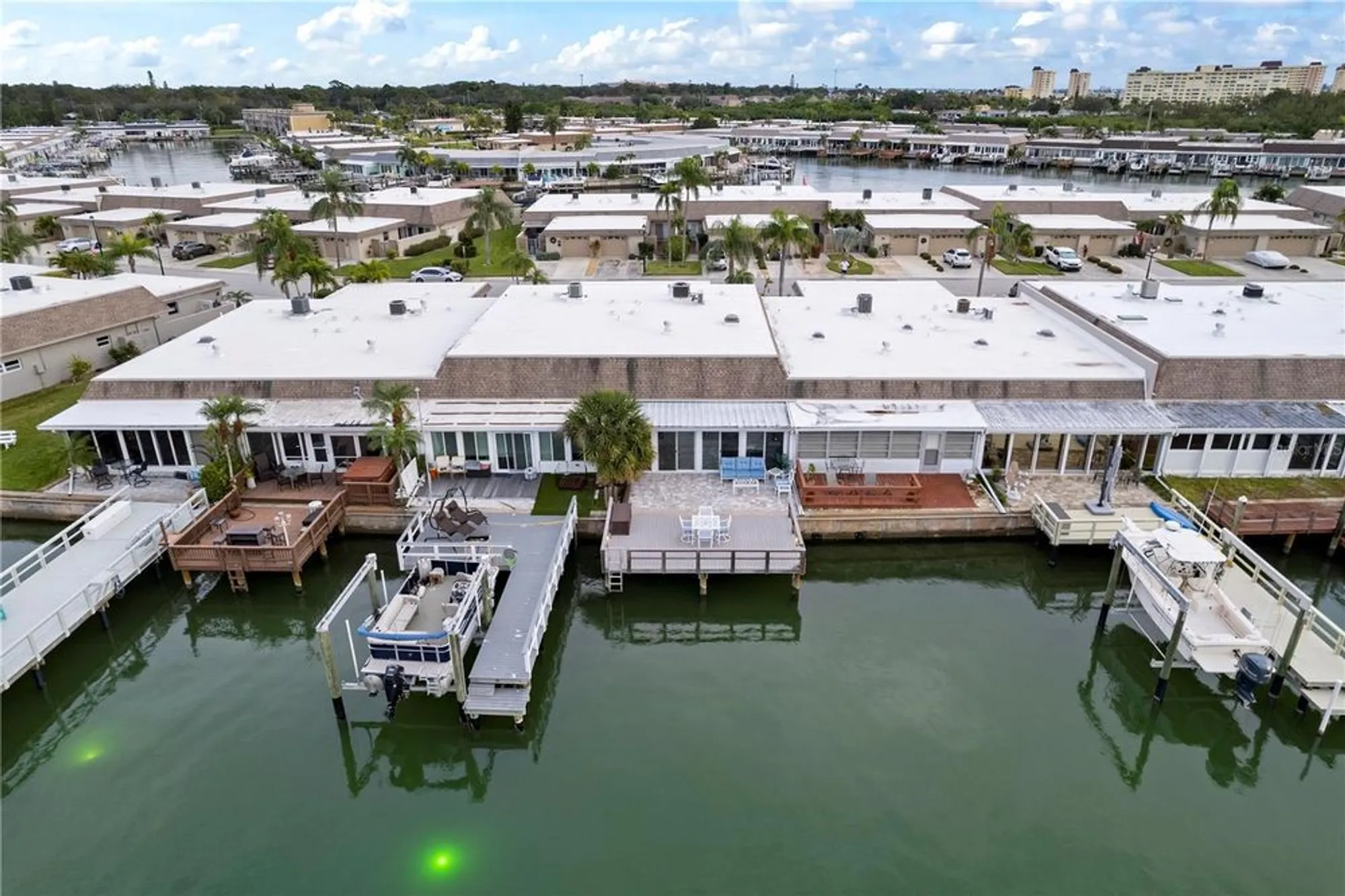 Property Slideshow image 4 of 43 | 517 boca ciega point blvd n, St Petersburg, FL, 33708