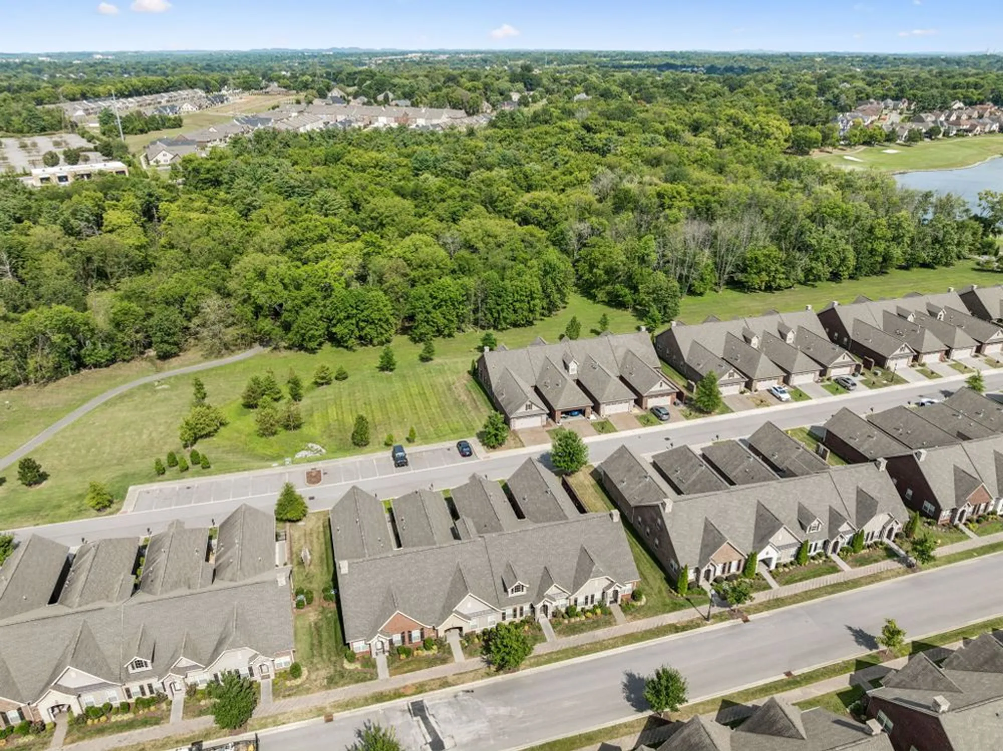 Property Slideshow image 38 of 42 | 161 winslow ct, Gallatin, TN, 37066