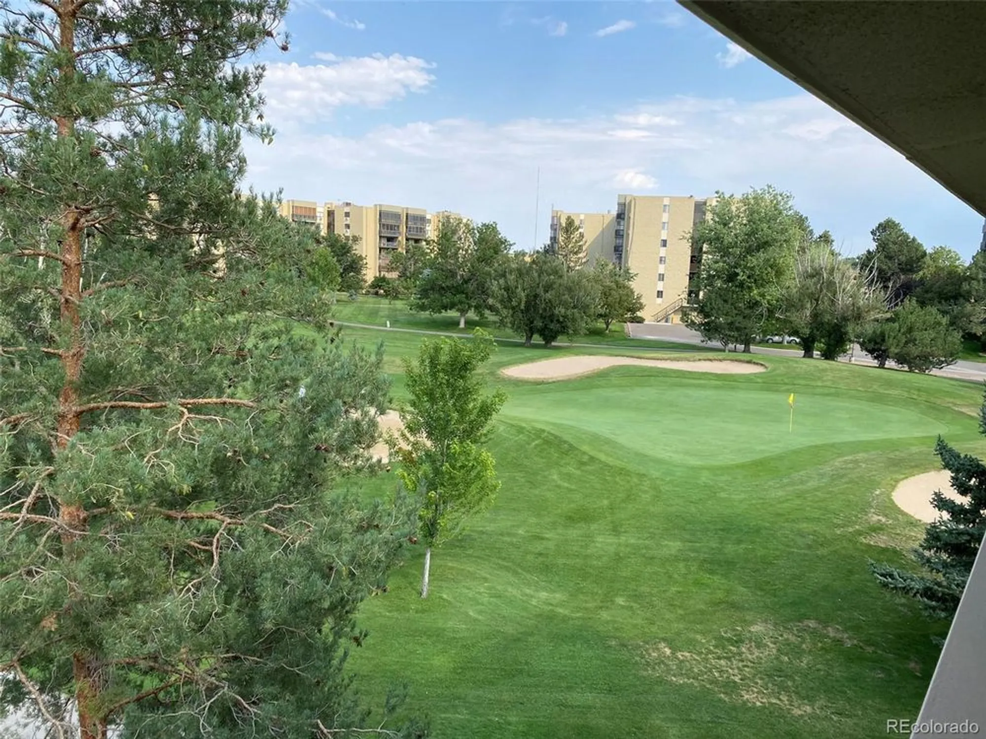 Property Slideshow image 11 of 34 | 3144 s wheeling way apt 410, Aurora, CO, 80014