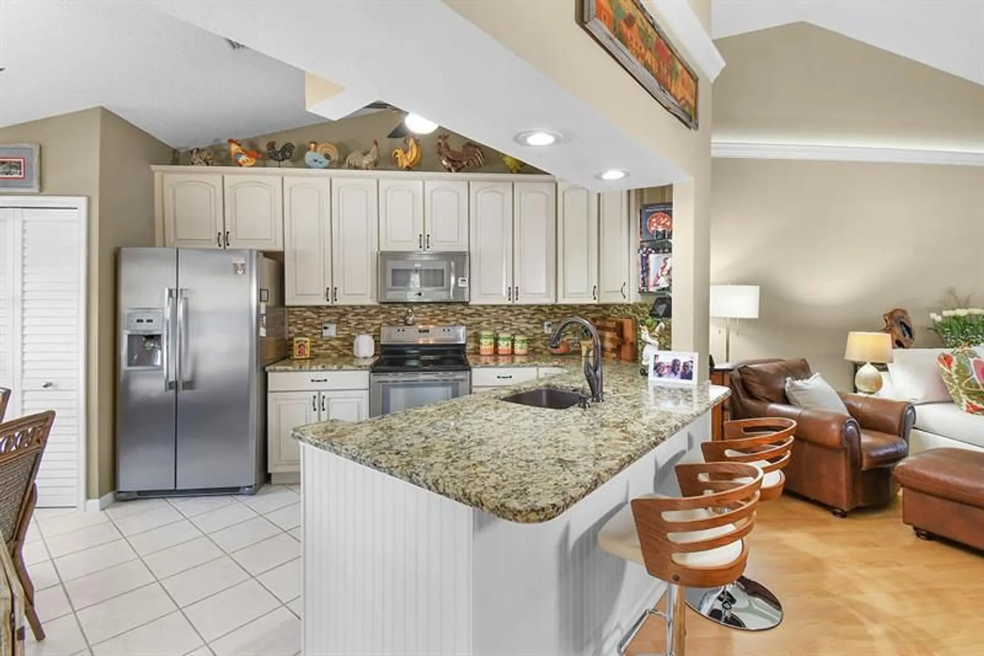 Property Slideshow image 4 of 63 | 6040 se martinique dr 201, Stuart, FL, 34997