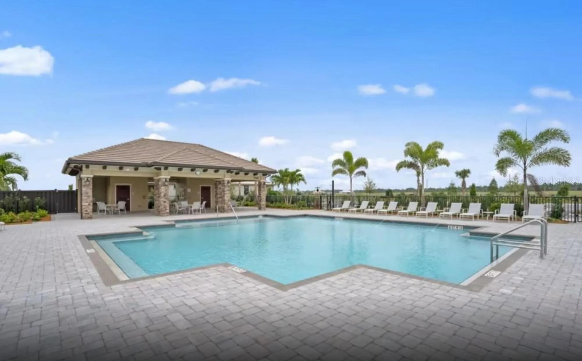 Property Slideshow image 63 of 79 | 7758 summerland cv, Bradenton, FL, 34202