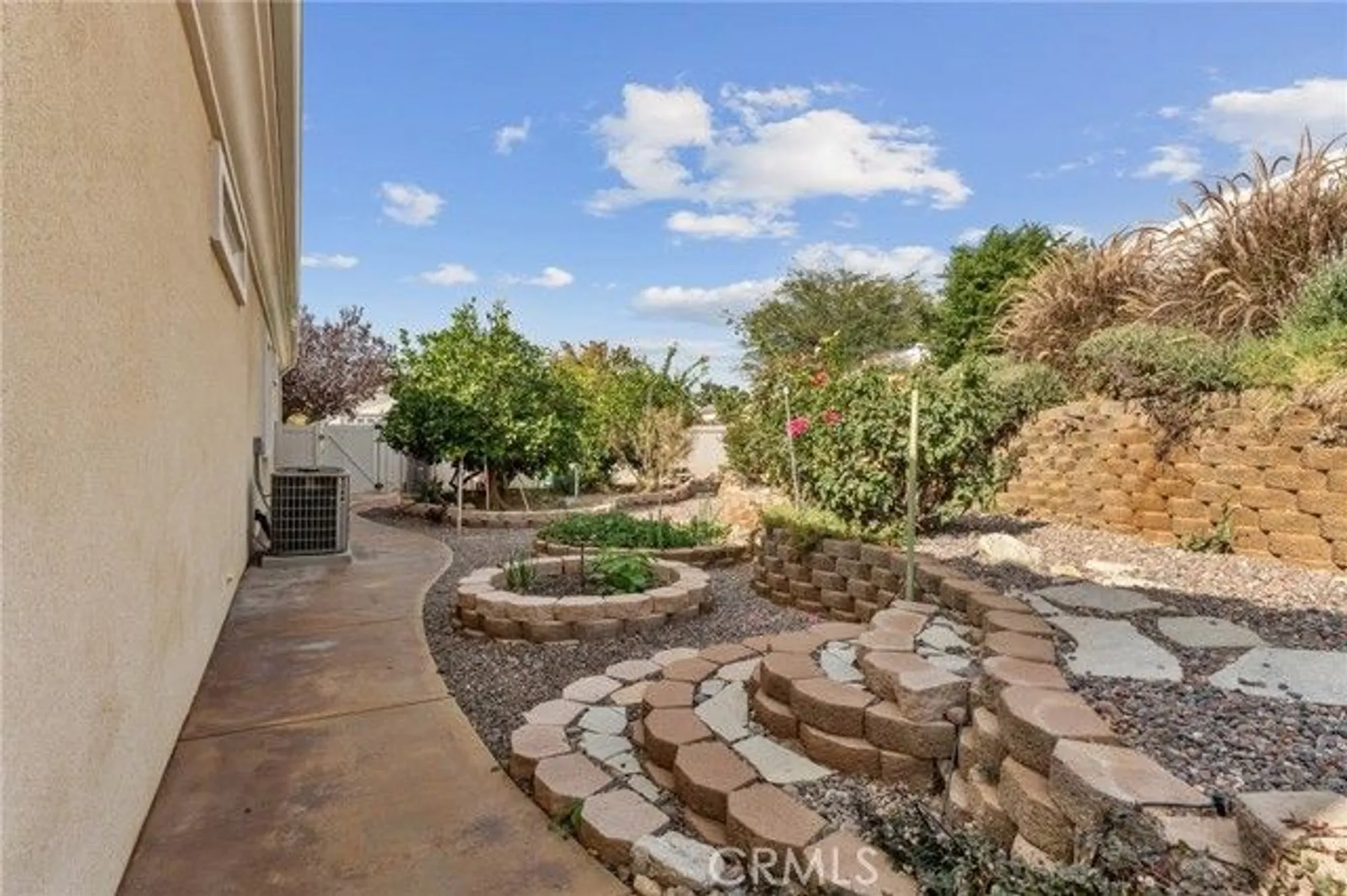 Property Slideshow image 32 of 39 | 949 pebble beach rd, Beaumont, CA, 92223