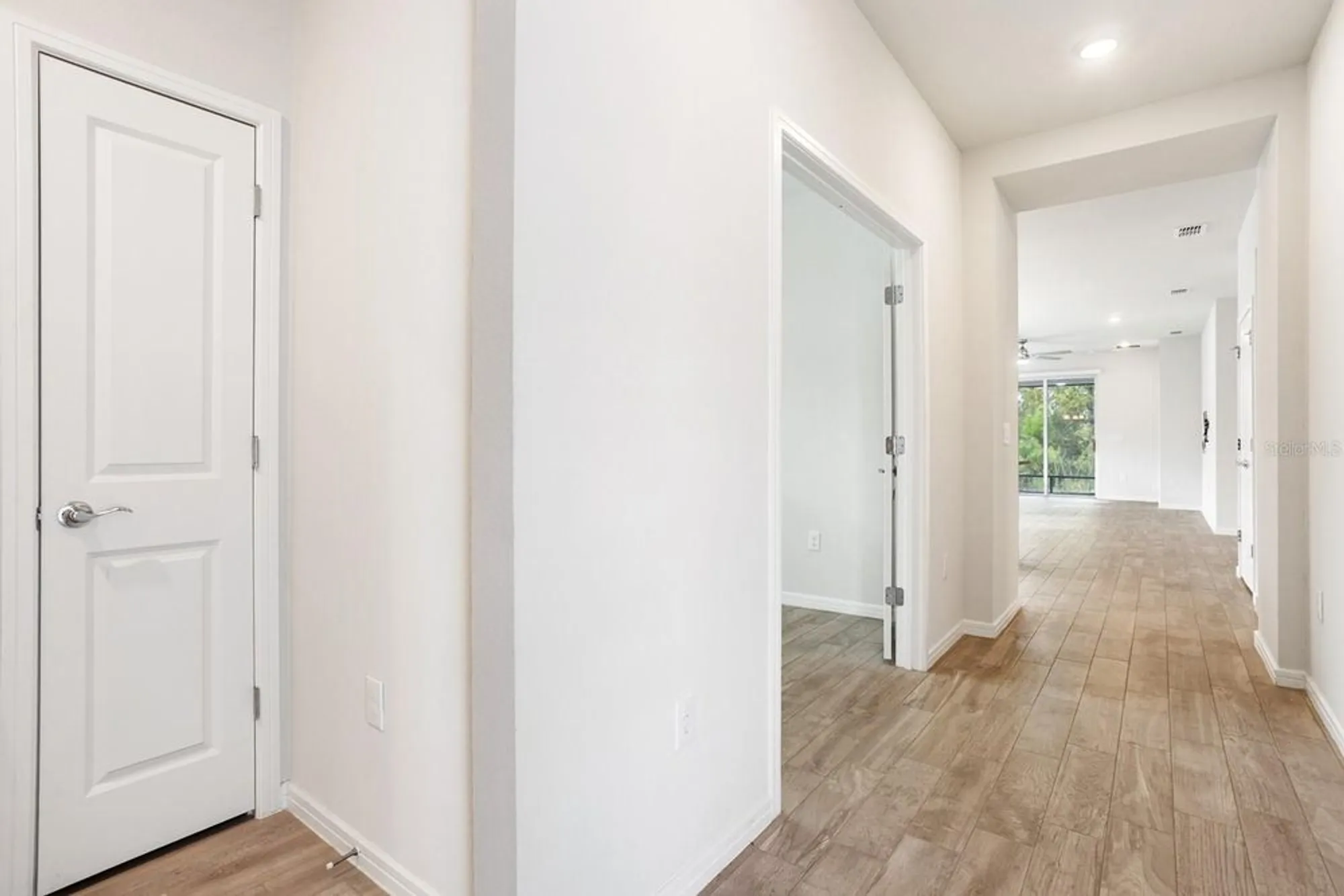 Property Slideshow image 38 of 40 | 2458 cliff way, Saint Cloud, FL, 34771