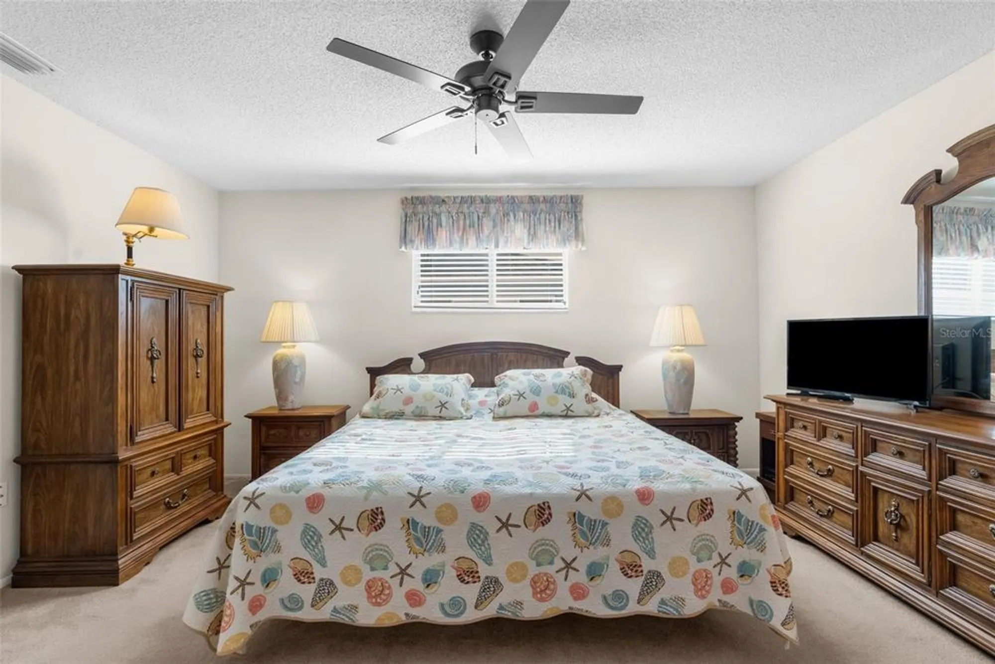 Property Slideshow image 18 of 38 | 6409 wedgewood dr, Spring Hill, FL, 34606