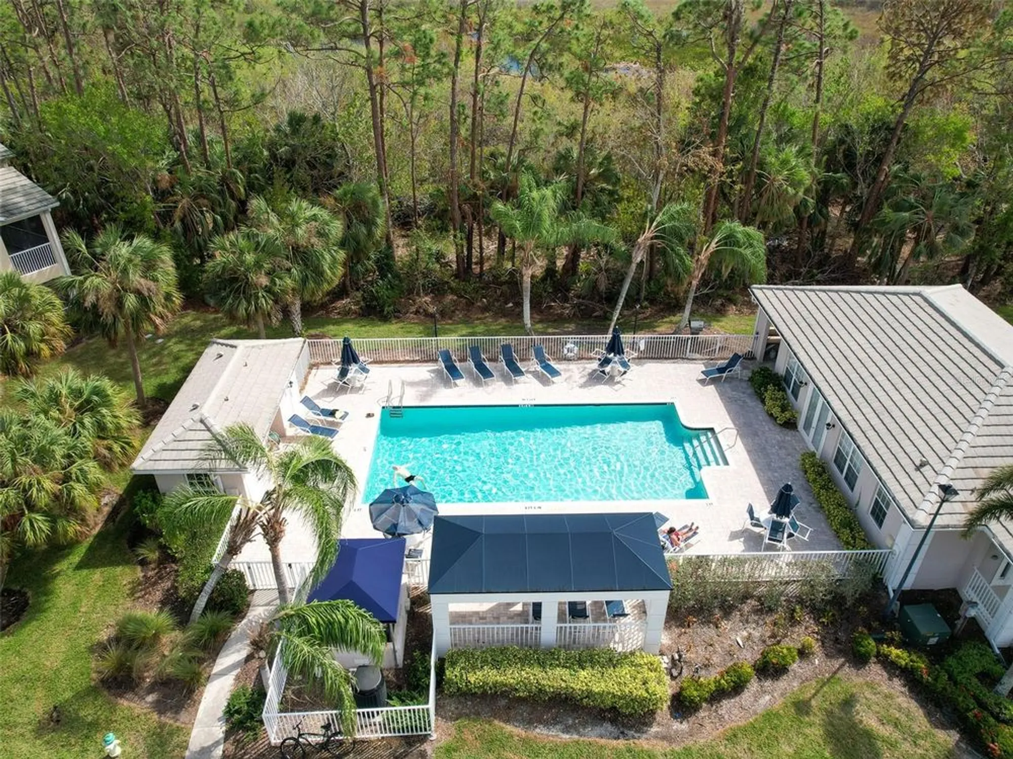 Property Slideshow image 42 of 60 | 1627 lancashire dr, Venice, FL, 34293