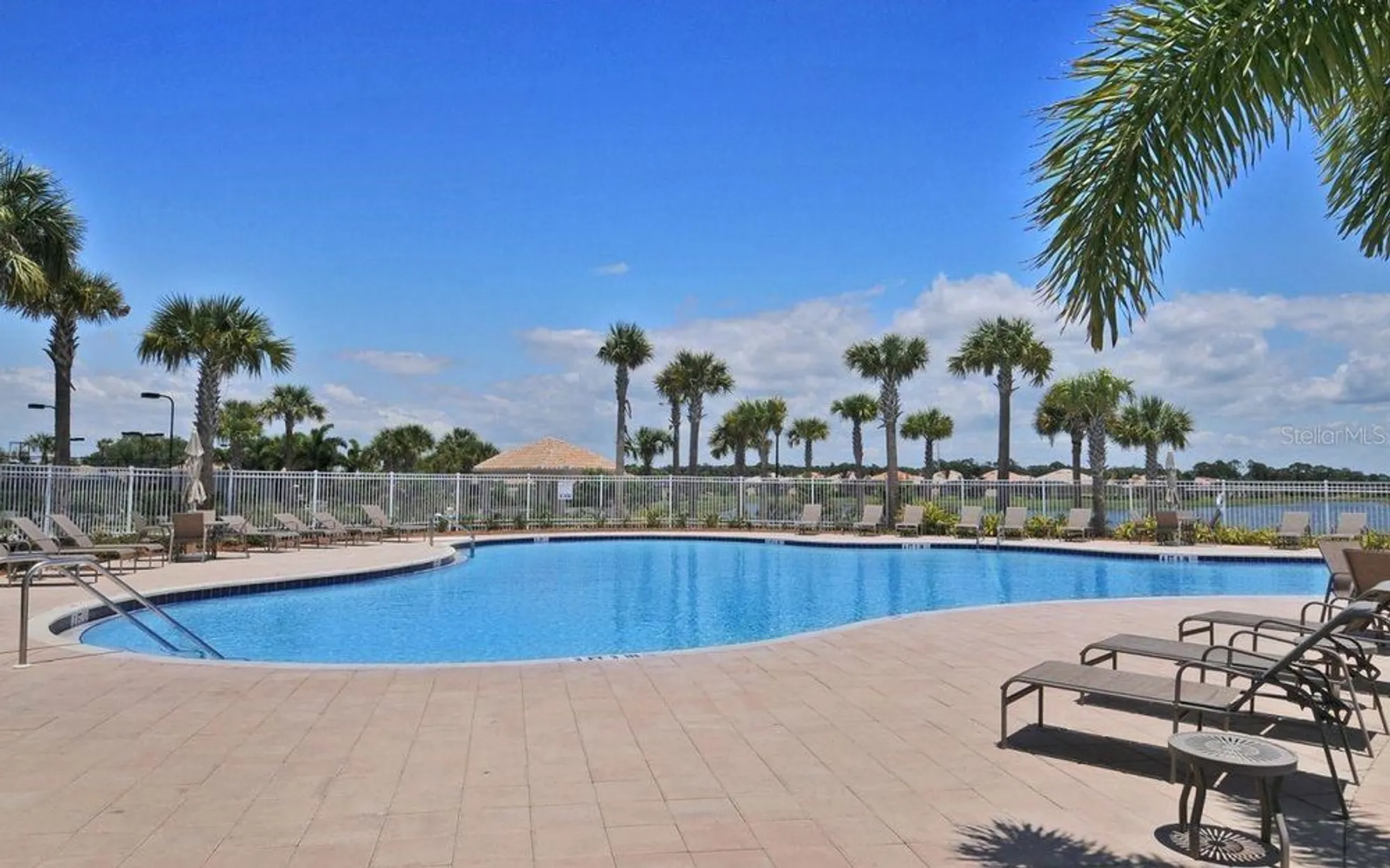 Property Slideshow image 37 of 54 | 1707 burgos dr, Sarasota, FL, 34238