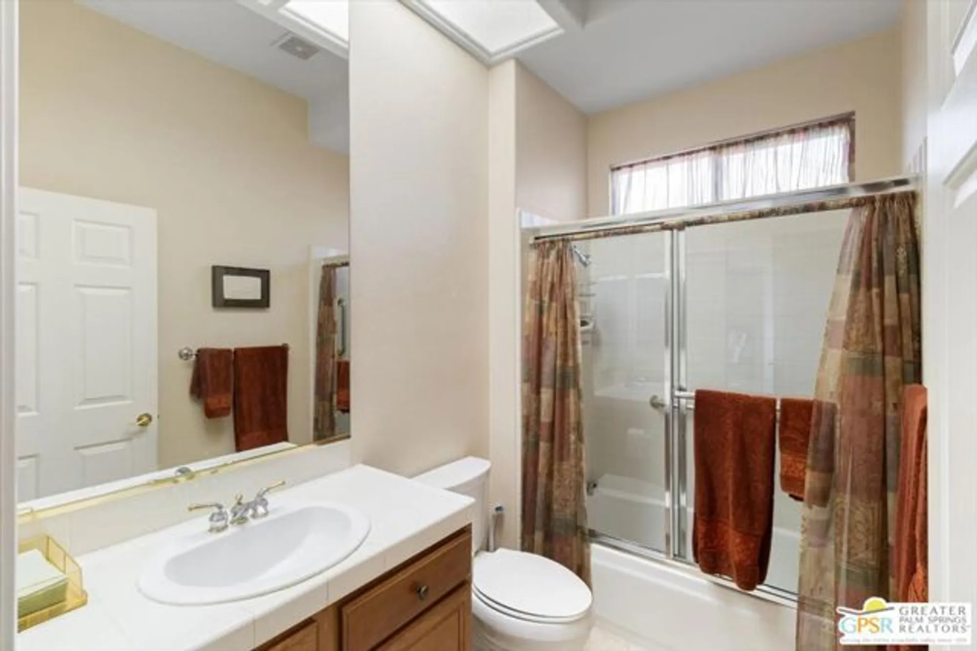 Property Slideshow image 32 of 56 | 39262 gainsborough cir, Palm Desert, CA, 92211