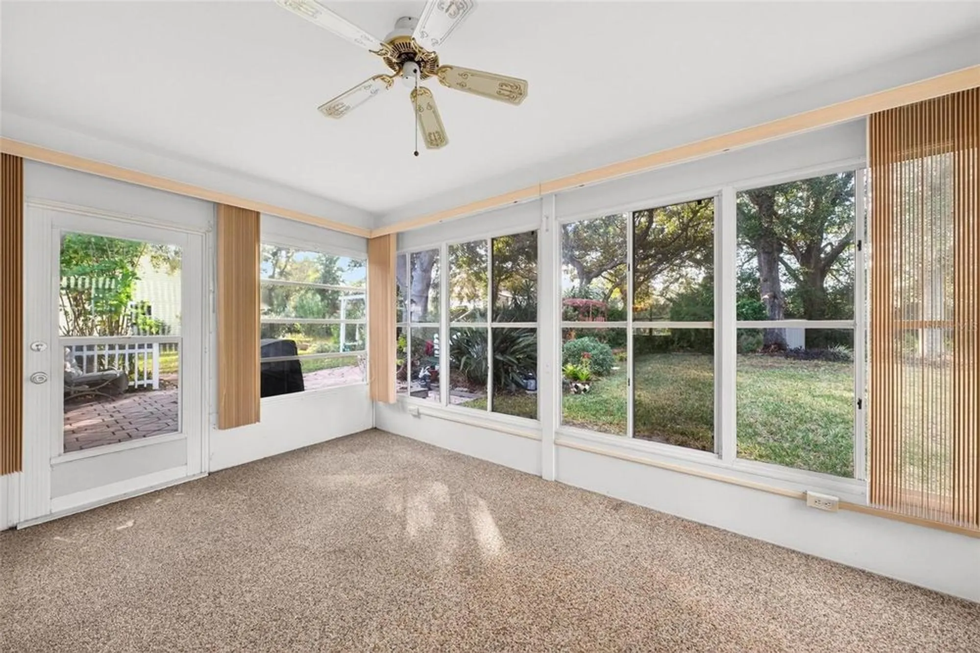 Property Slideshow image 20 of 34 | 2215 orkney dr, Leesburg, FL, 34788