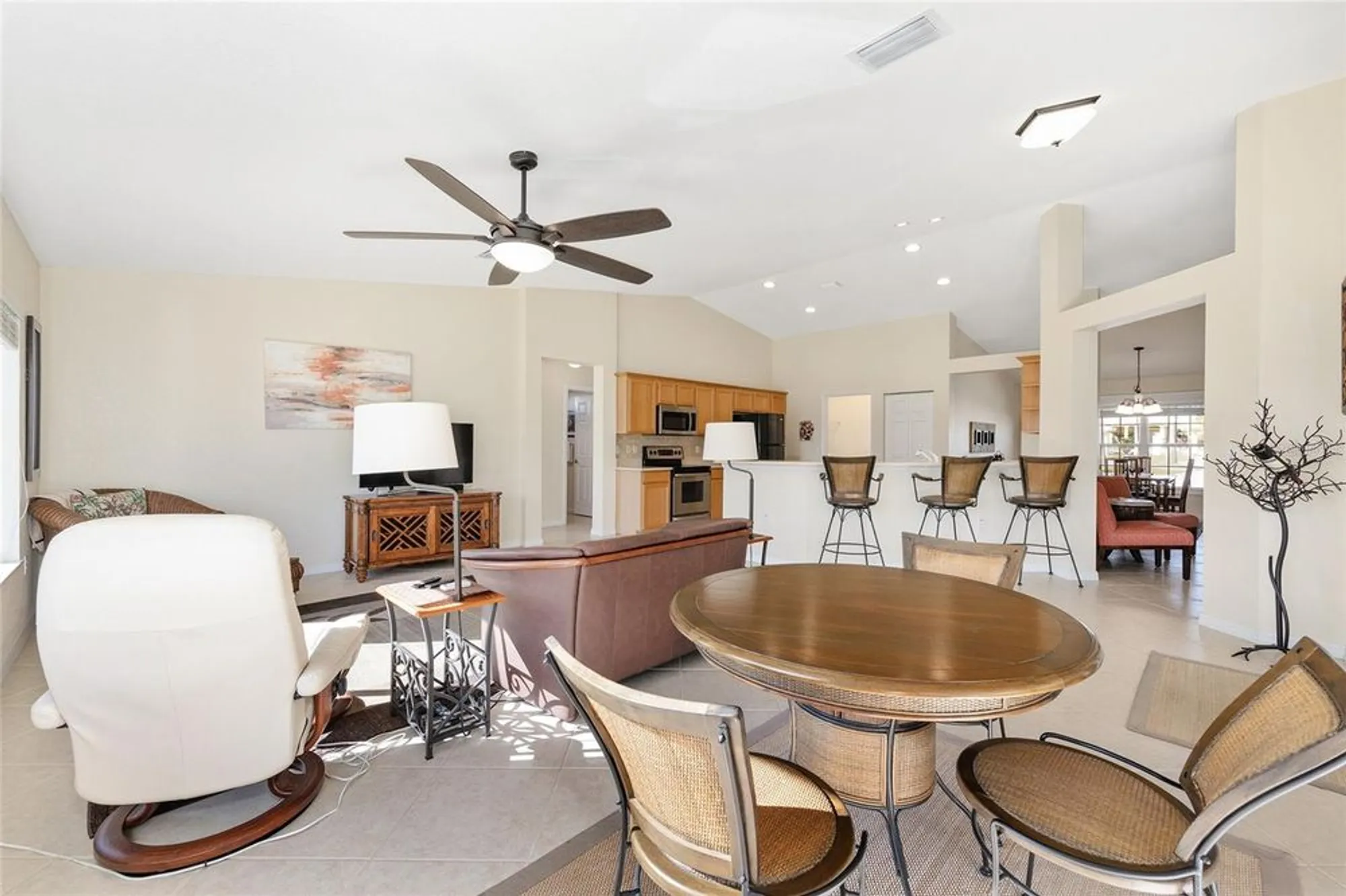 Property Slideshow image 25 of 92 | 9310 se 136th pl, Summerfield, FL, 34491