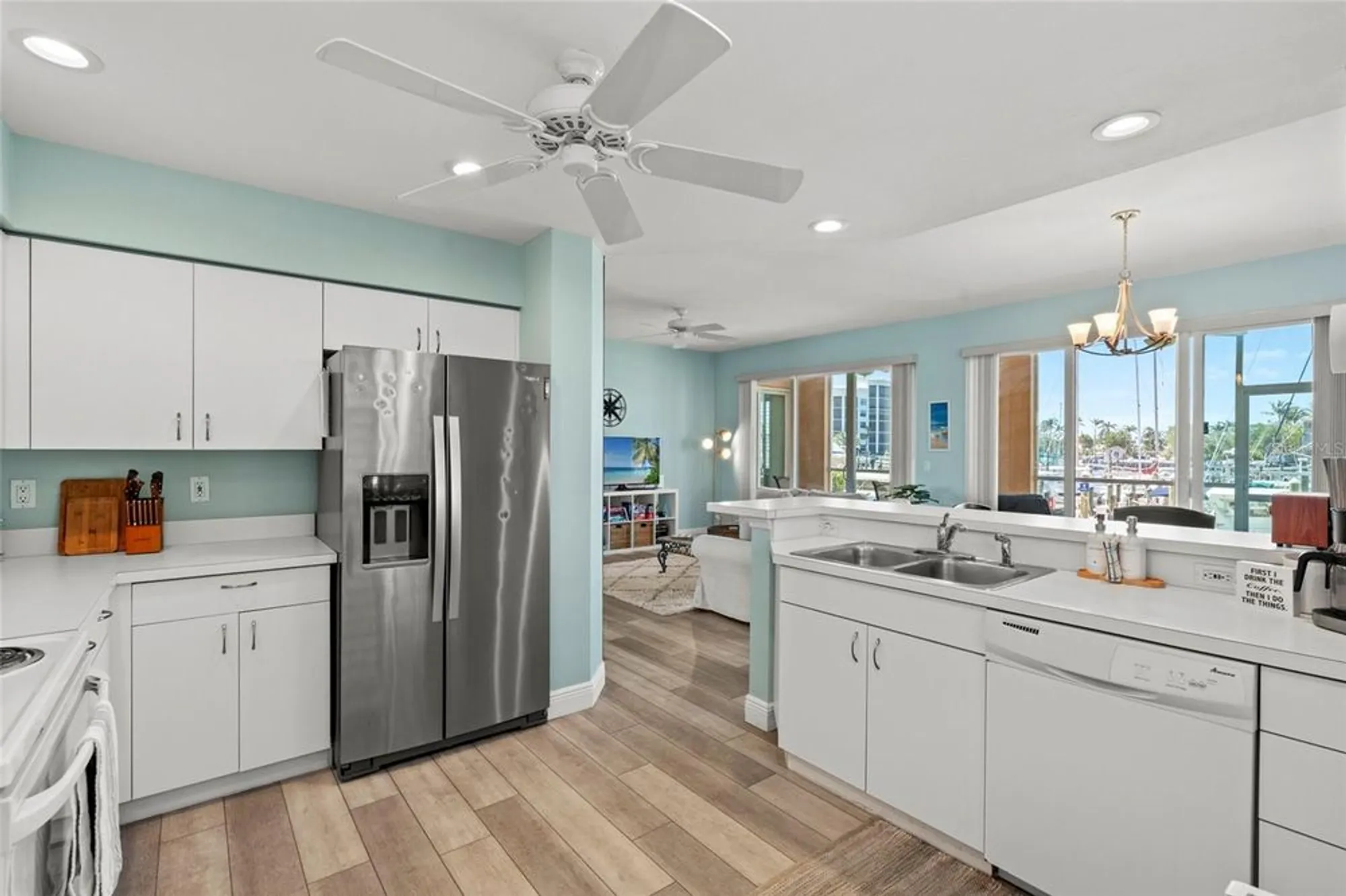 Property Slideshow image 12 of 54 | 2060 matecumbe key rd unit 2106, Punta Gorda, FL, 33955