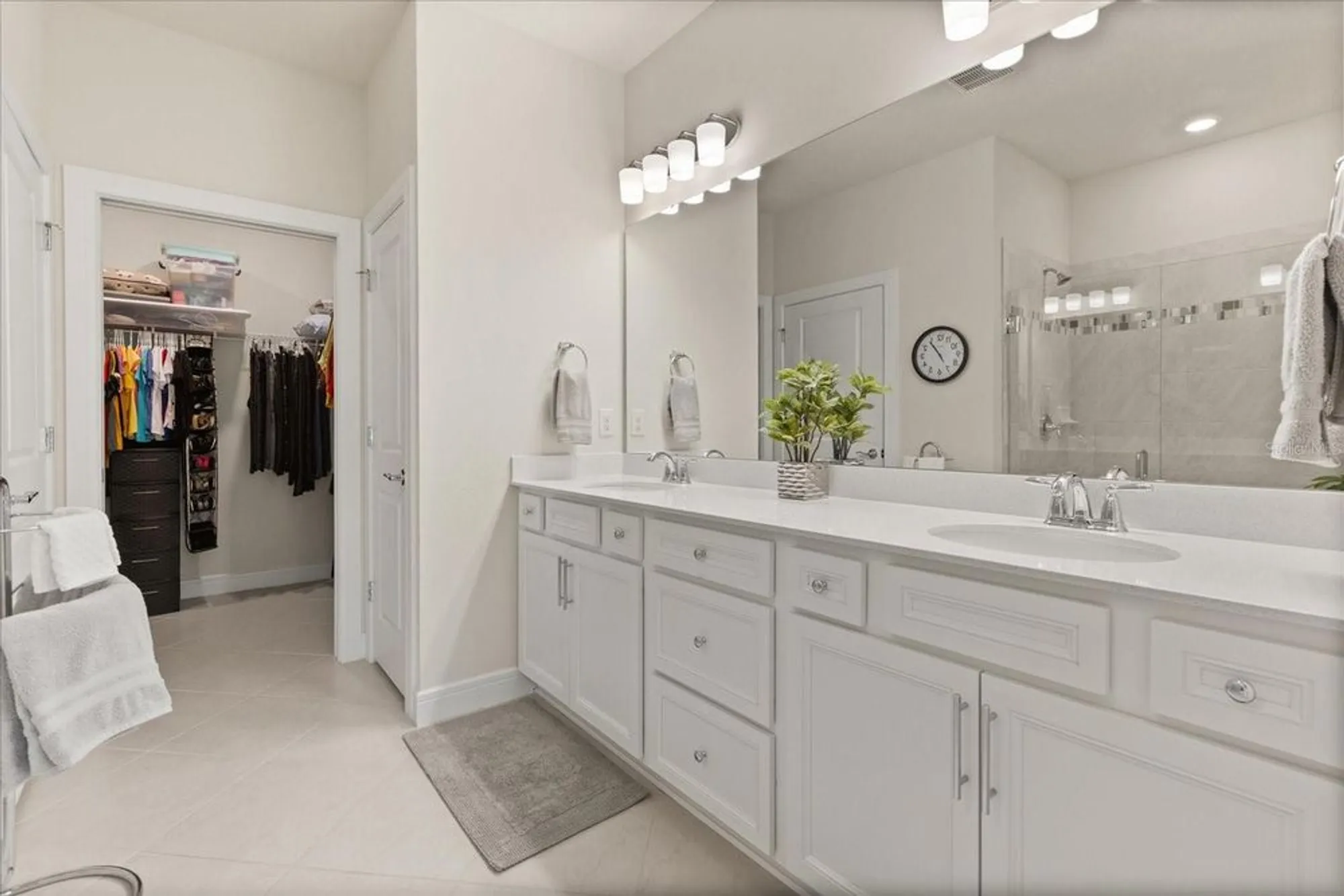 Property Slideshow image 14 of 43 | 2522 cliff way, Saint Cloud, FL, 34771