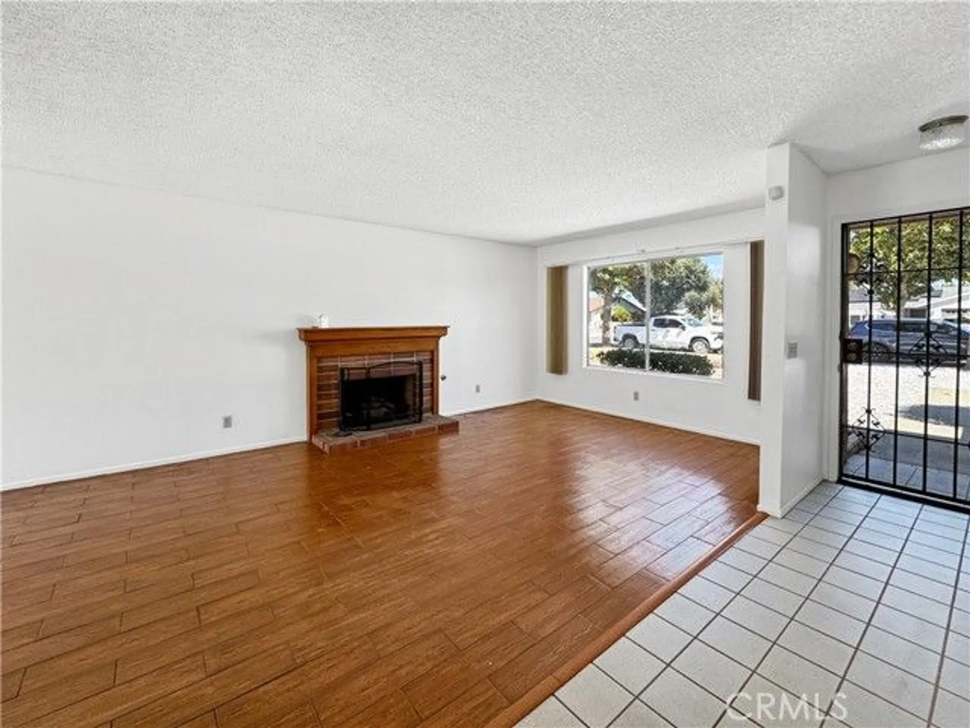 Property Slideshow image 5 of 22 | 2216 el toro cir, Hemet, CA, 92545