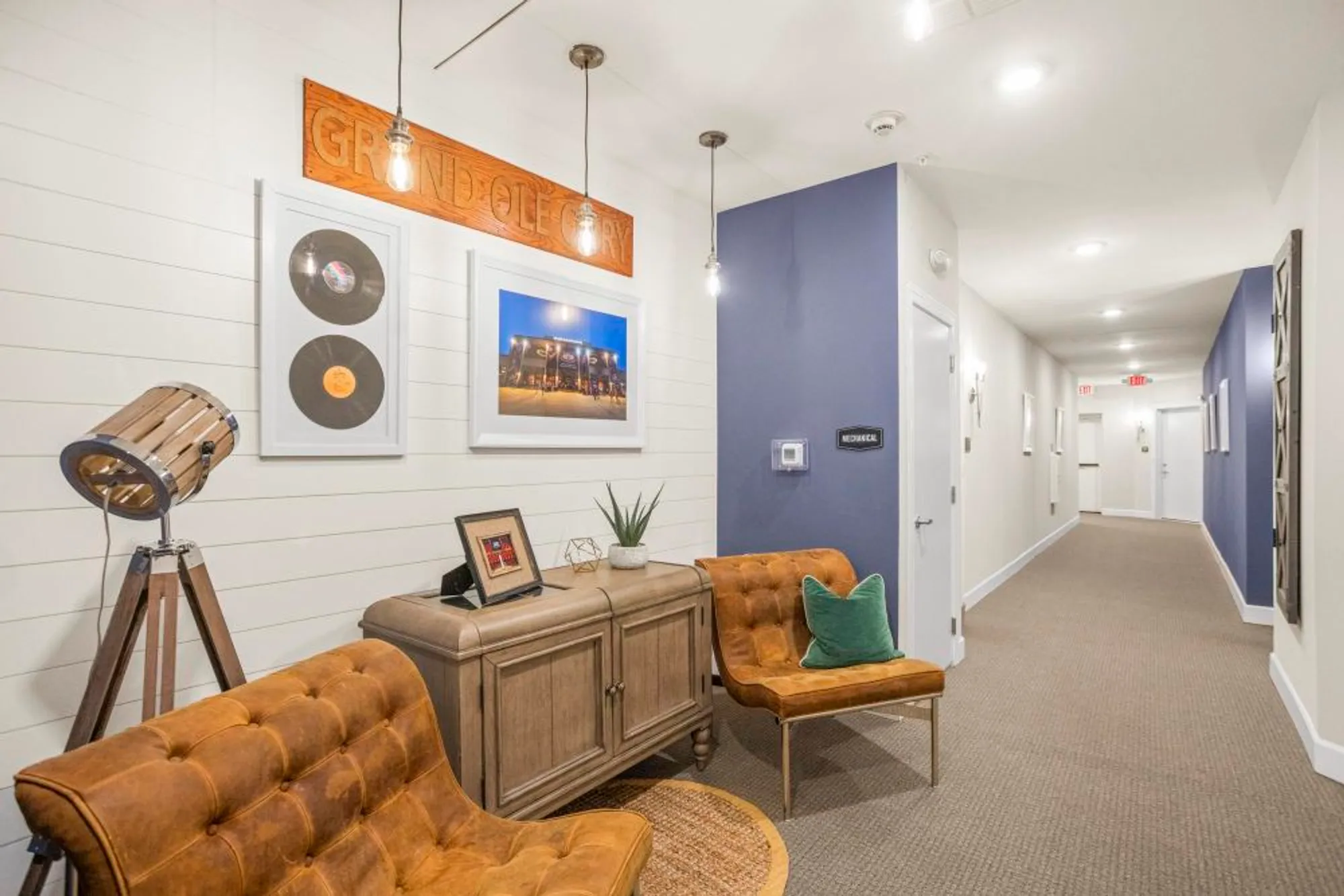 Property Slideshow image 39 of 60 | 141 saundersville rd apt 1402, Hendersonville, TN, 37075