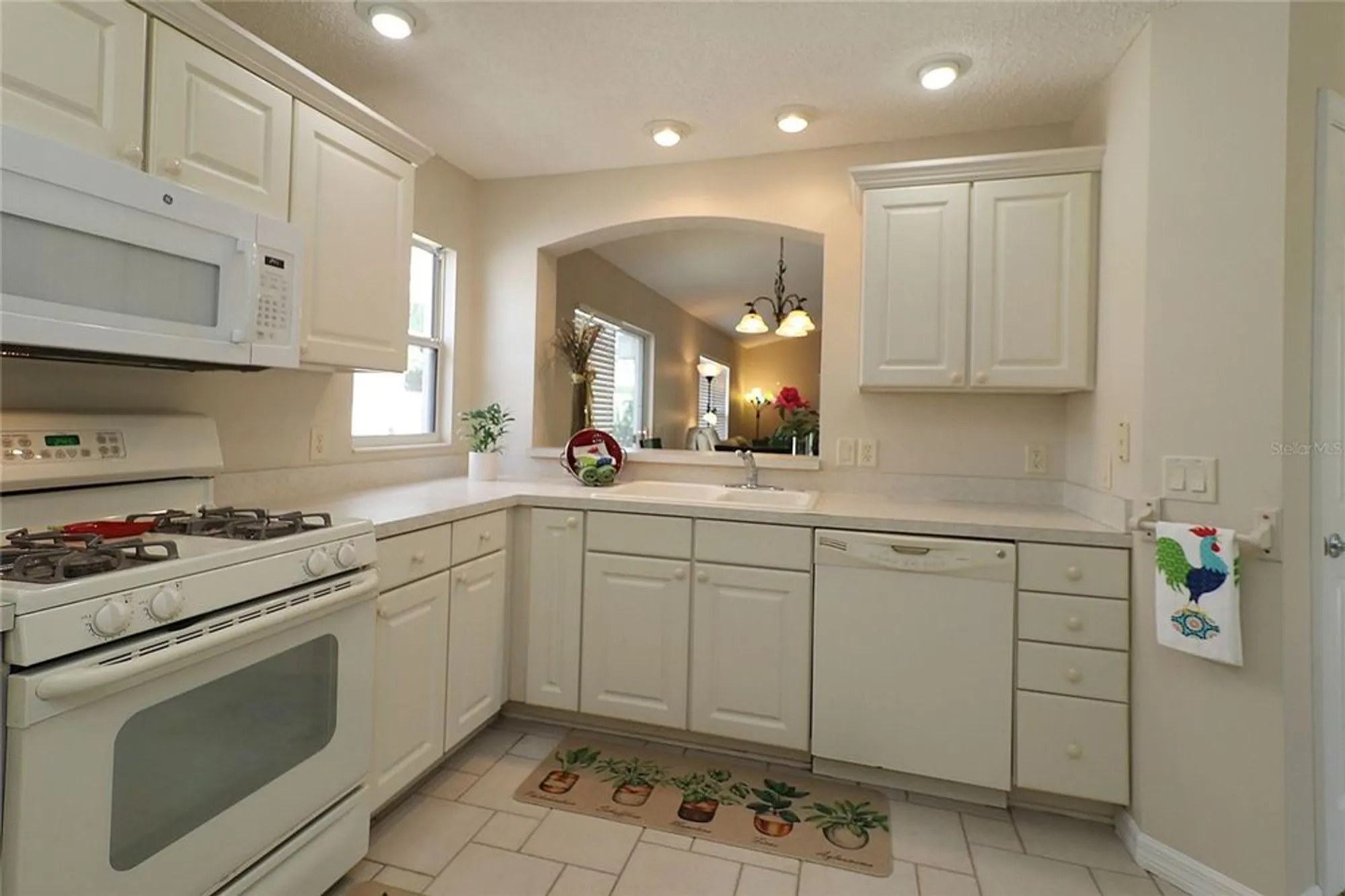 Property Slideshow image 19 of 47 | 1135 easley way, The Villages, FL, 32162