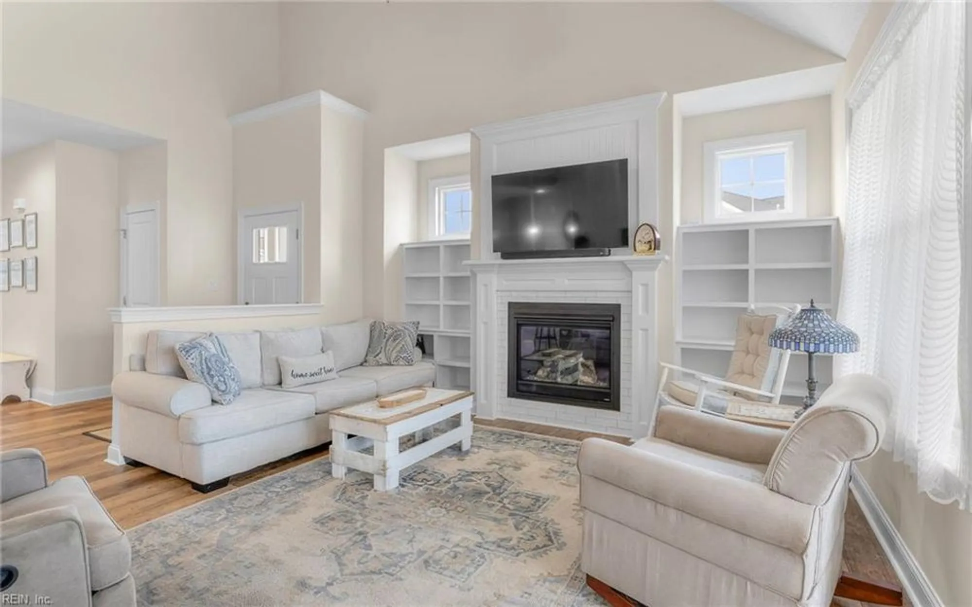 Property Slideshow image 8 of 50 | 4639 longleaf pl, Chesapeake, VA, 23321