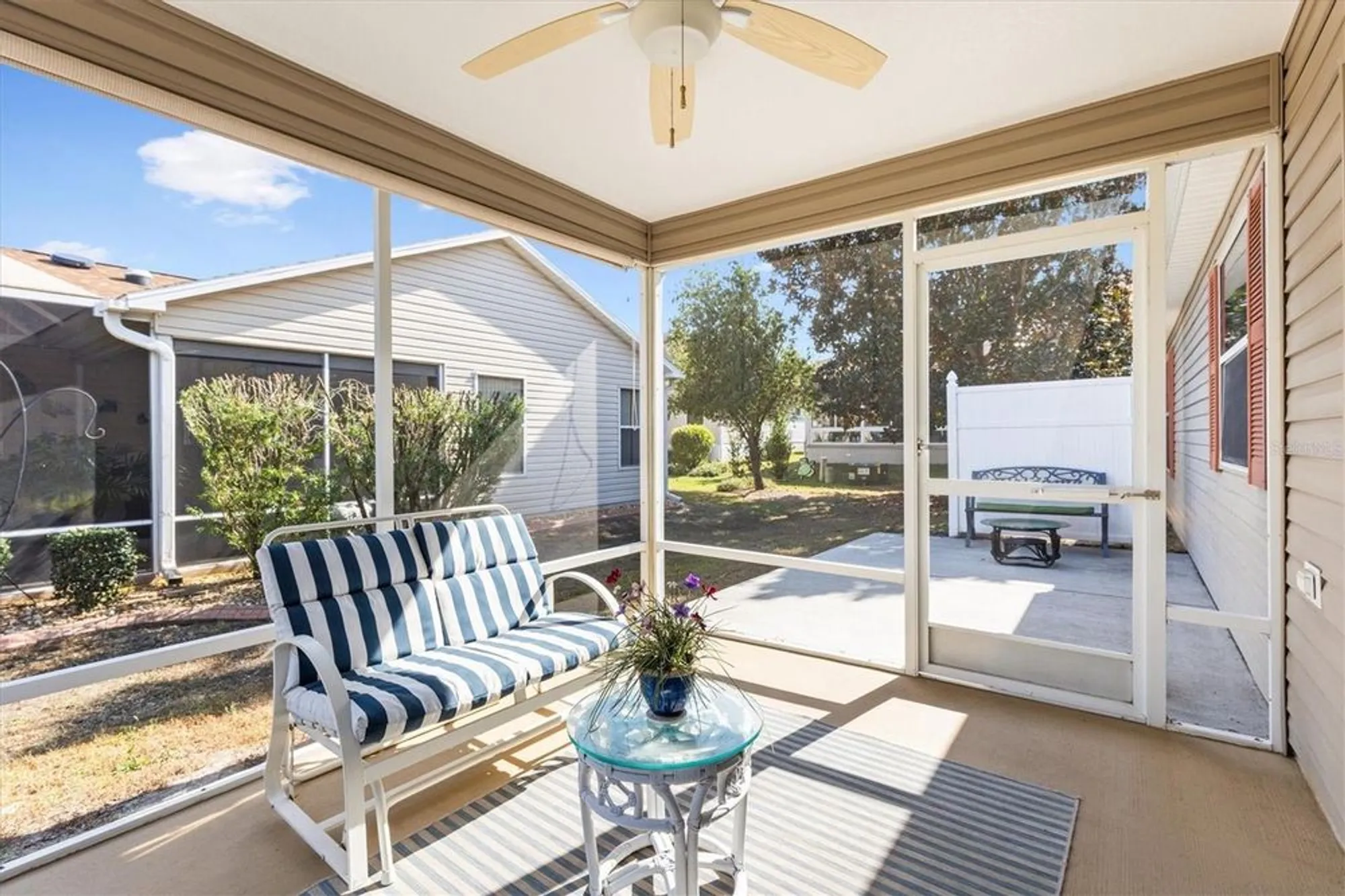 Property Slideshow image 23 of 34 | 2136 kerwood loop, The Villages, FL, 32162