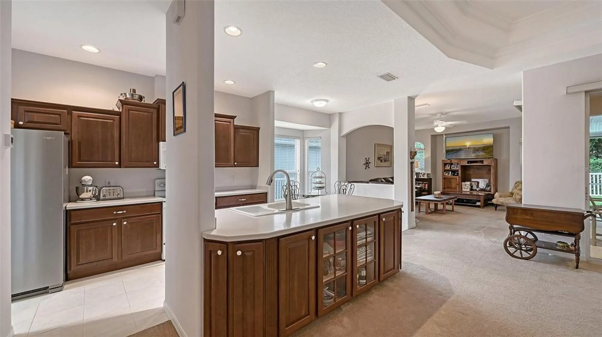 Property Slideshow image 11 of 58 | 6734 w country club ln, Sarasota, FL, 34243