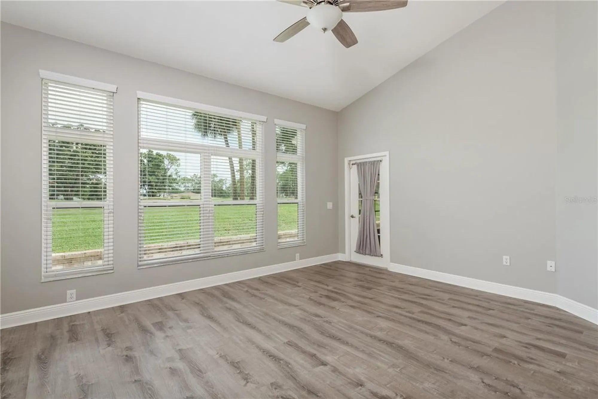 Property Slideshow image 11 of 57 | 9609 brookdale dr, New Port Richey, FL, 34655