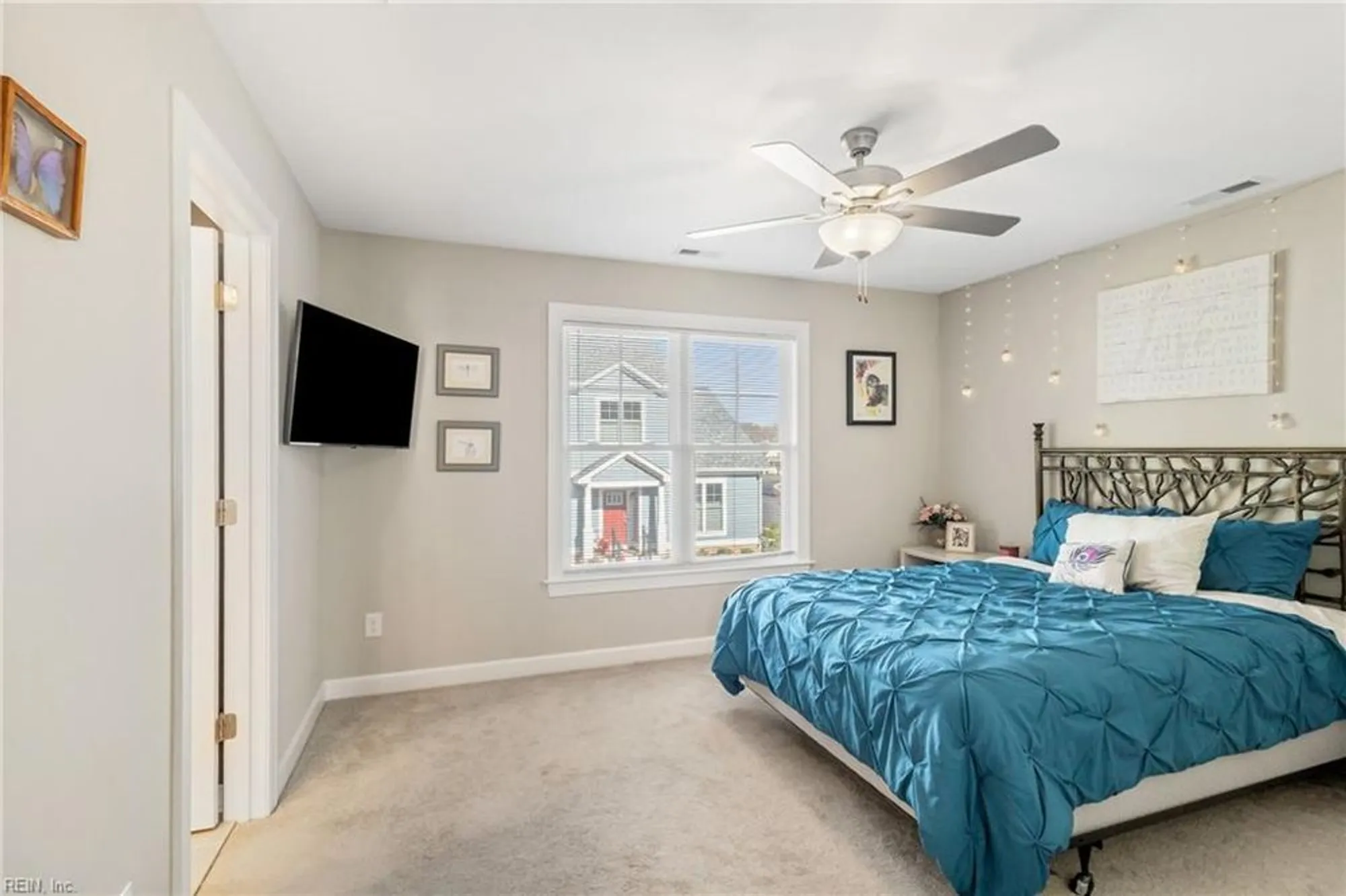 Property Slideshow image 14 of 26 | 1022 holmes ct, Williamsburg, VA, 23188