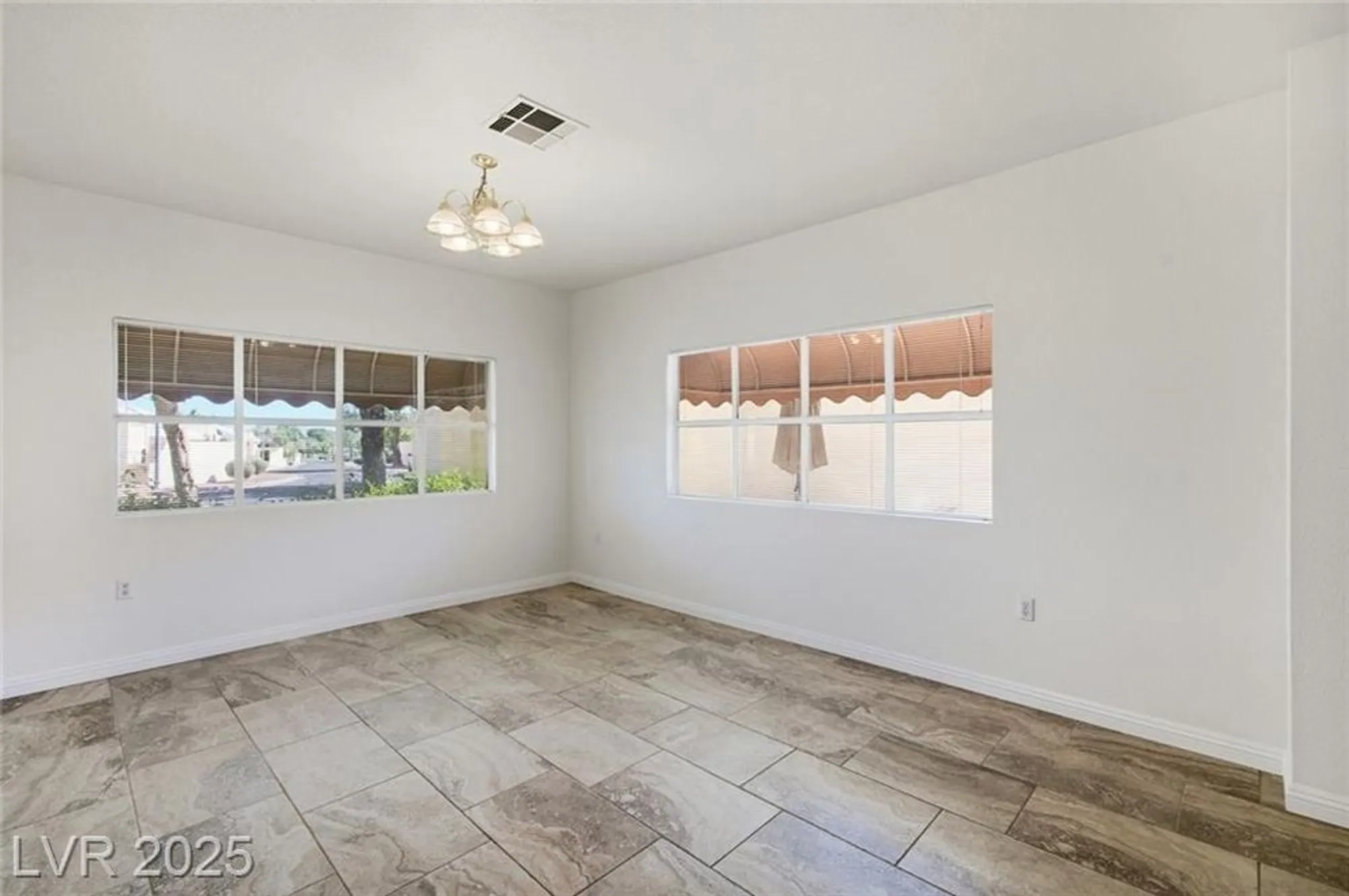 Property Slideshow image 8 of 55 | 429 mill hollow rd, Las Vegas, NV, 89107