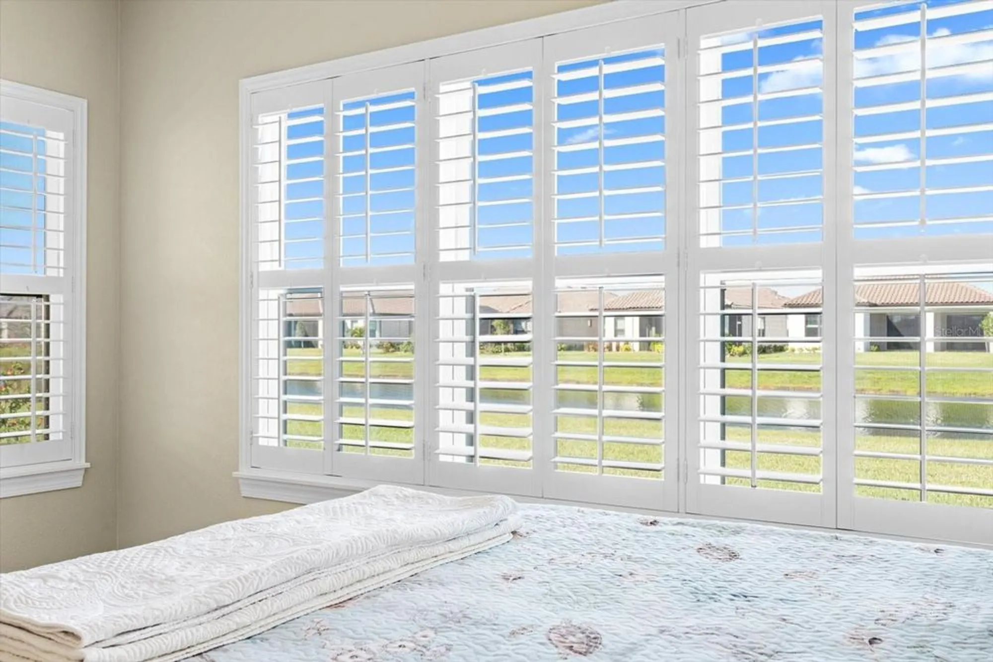 Property Slideshow image 22 of 54 | 11127 devonbridge dr, Palmetto, FL, 34221