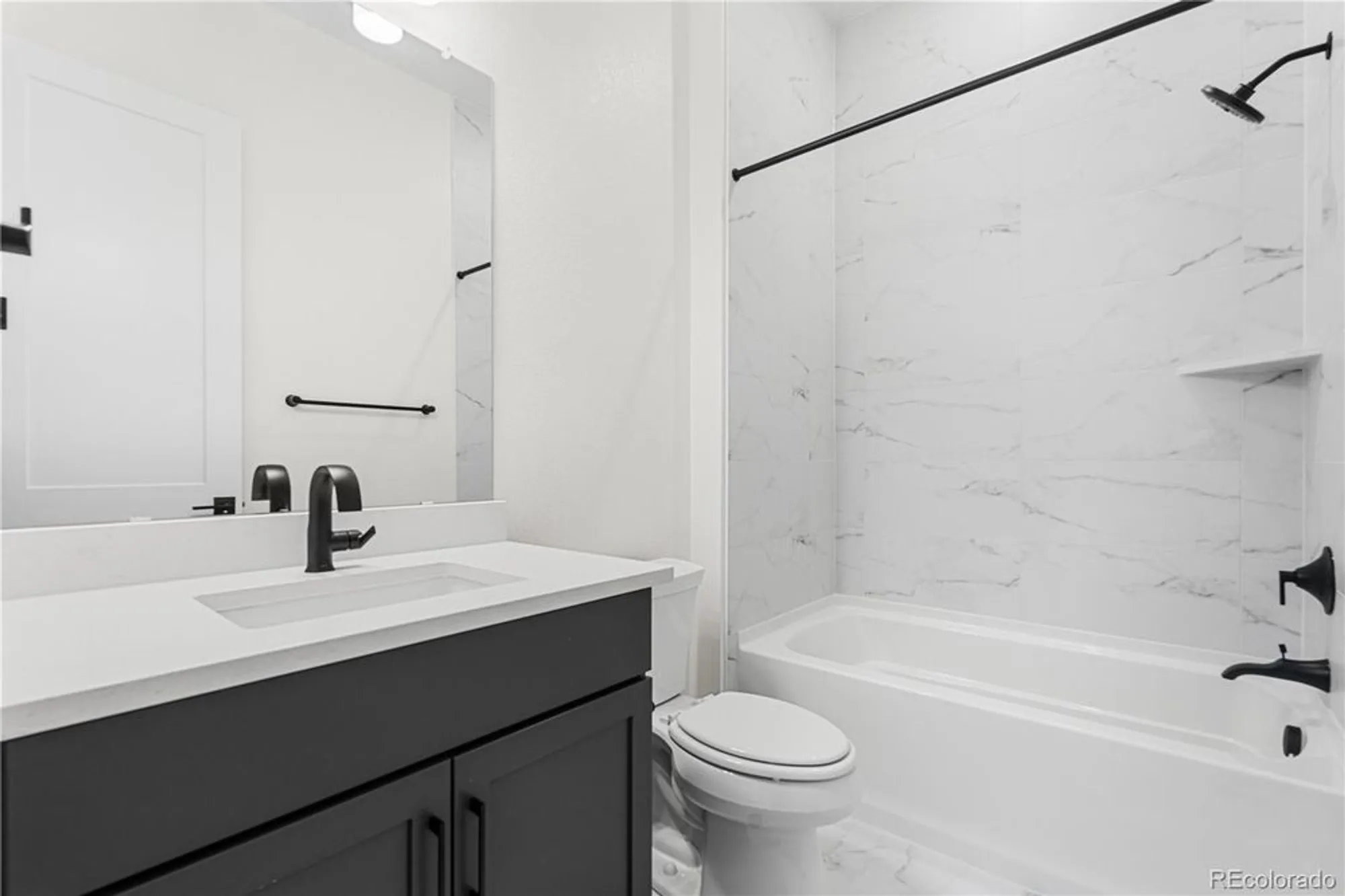 Property Slideshow image 11 of 35 | 11462 autumn moon st, Littleton, CO, 80125