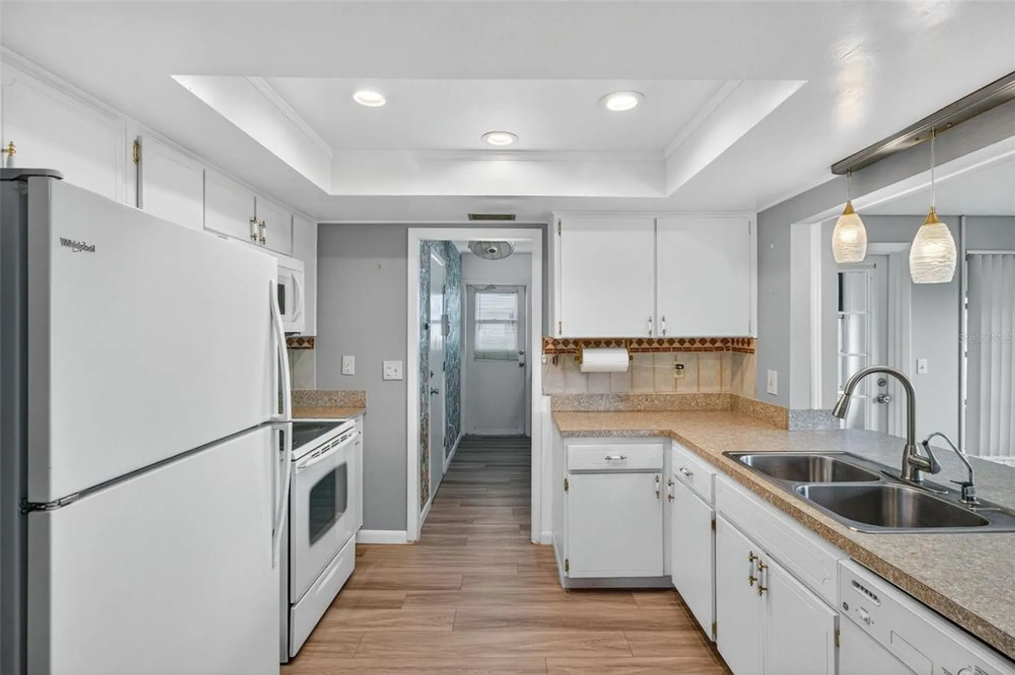 Property Slideshow image 11 of 35 | 9481 45th pl n # 9481, Pinellas Park, FL, 33782