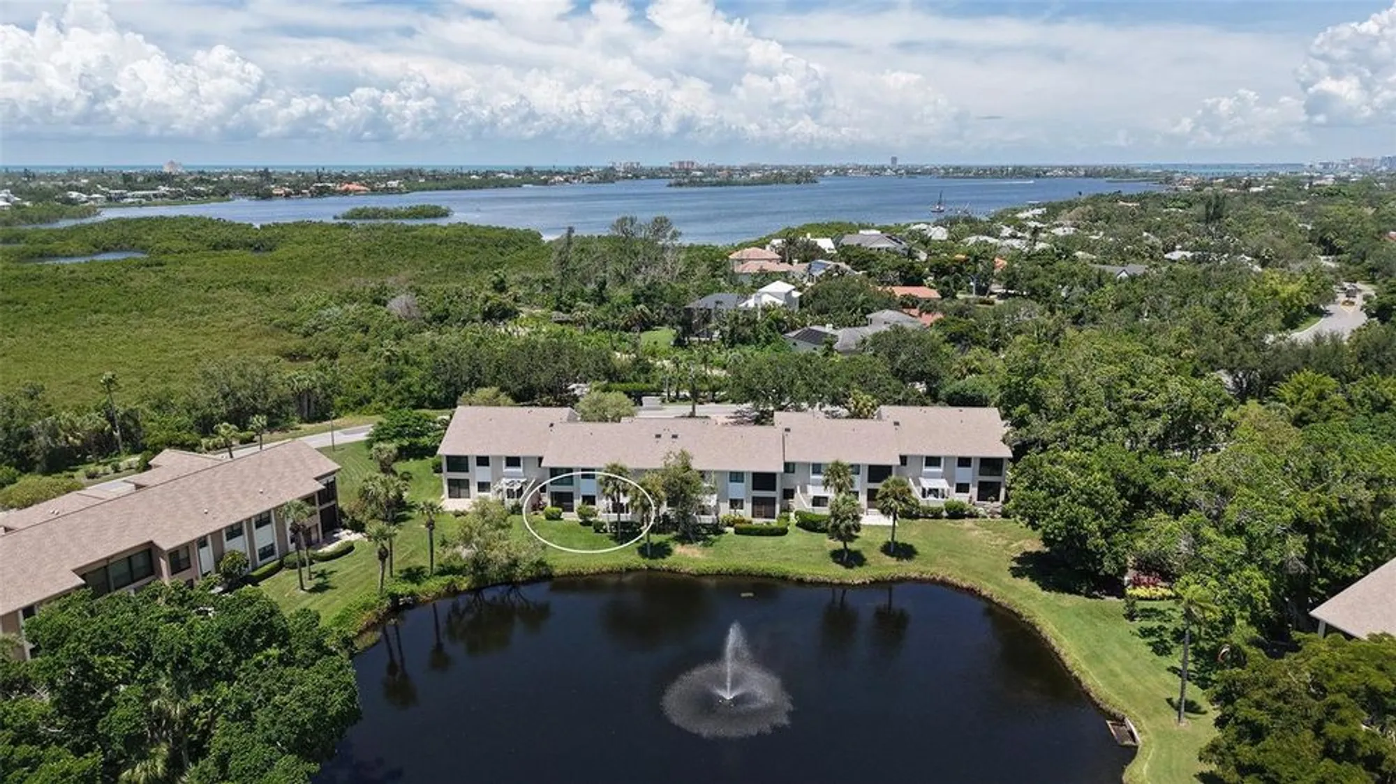 Property Slideshow image 31 of 39 | 5223 heron way # 104, Sarasota, FL, 34231