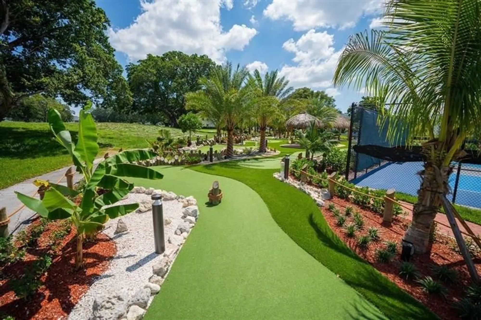 Property Slideshow image 33 of 42 | 333 newport v # 333, Deerfield Beach, FL, 33442