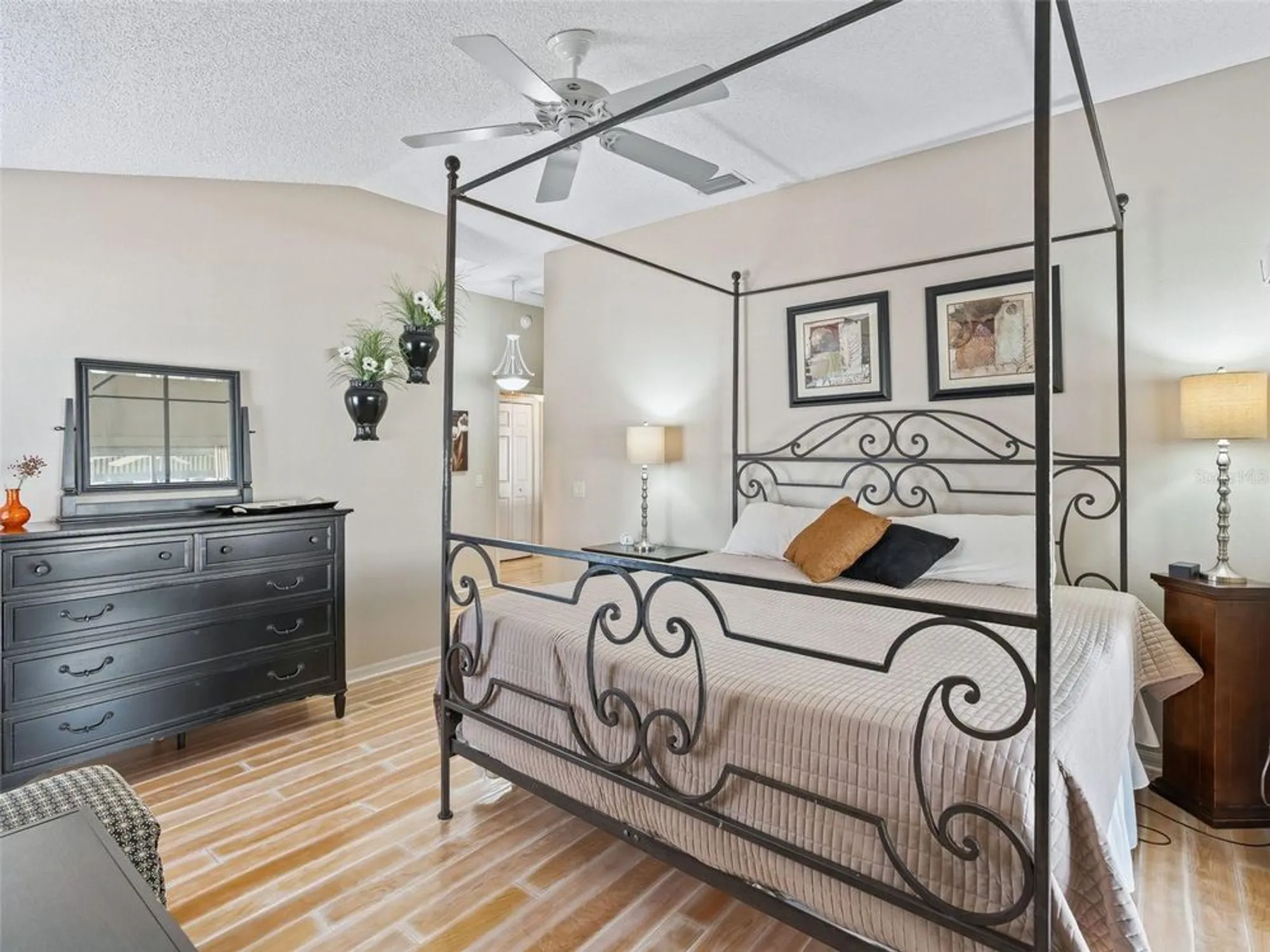 Property Slideshow image 15 of 37 | 2879 remington rd, The Villages, FL, 32162