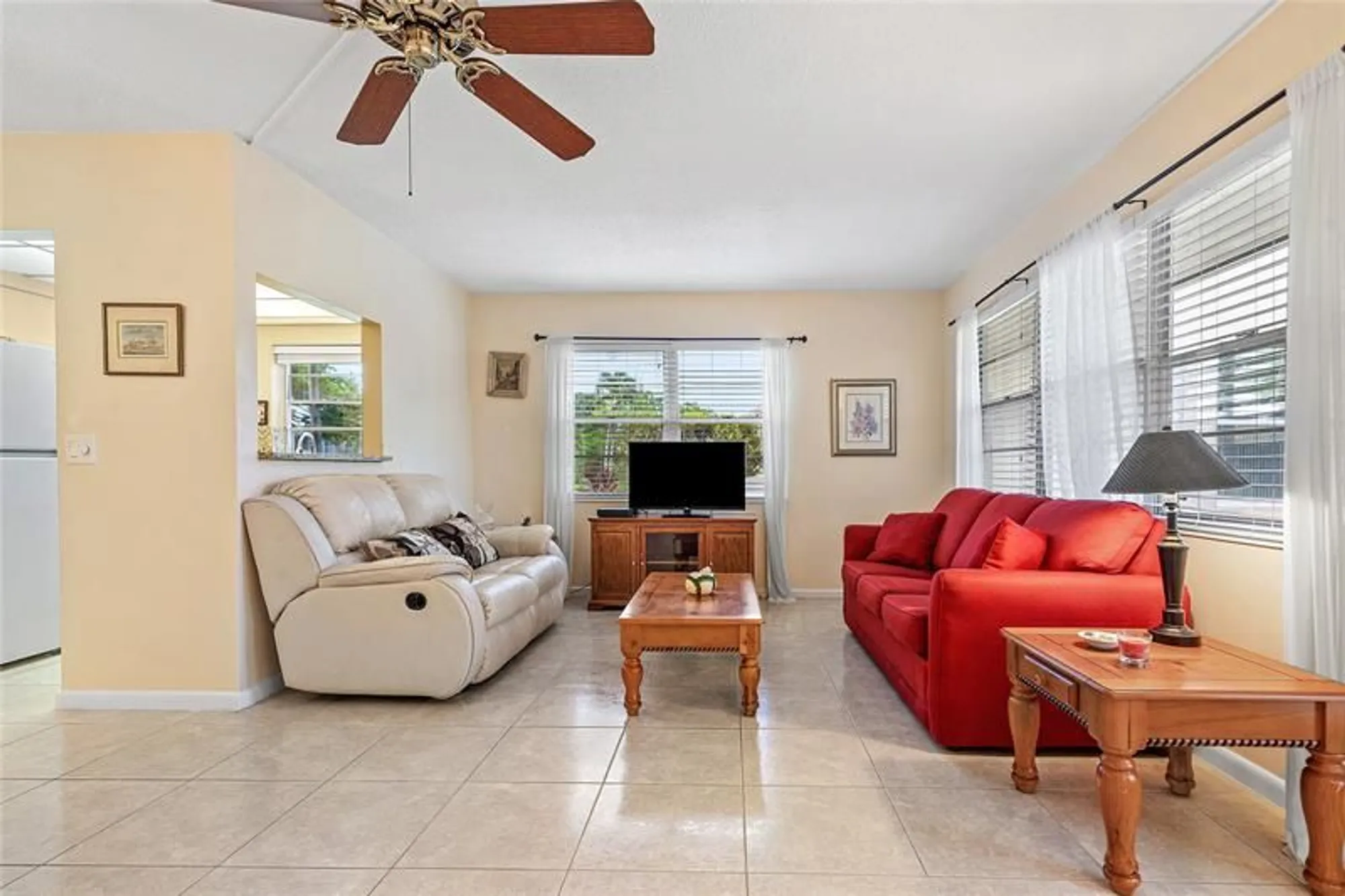 Property Slideshow image 4 of 20 | 489 tilford w # 489, Deerfield Beach, FL, 33442