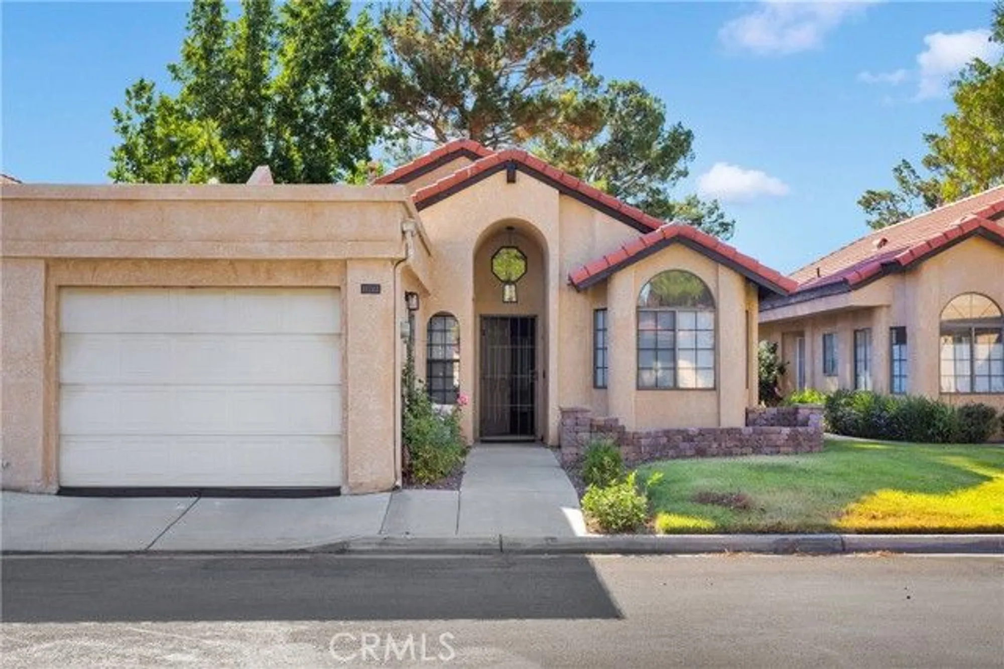 Property Slideshow image 26 of 27 | 11722 oak st, Apple Valley, CA, 92308