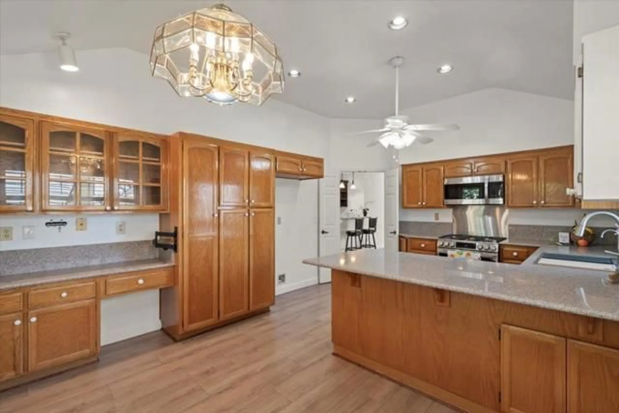 Property Slideshow image 13 of 19 | 7886 moorfoot ct, San Jose, CA, 95135