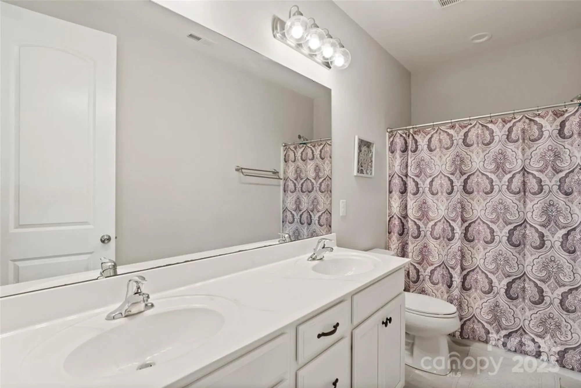 Property Slideshow image 37 of 48 | 467 sandbar pt, Lake Wylie, SC, 29710