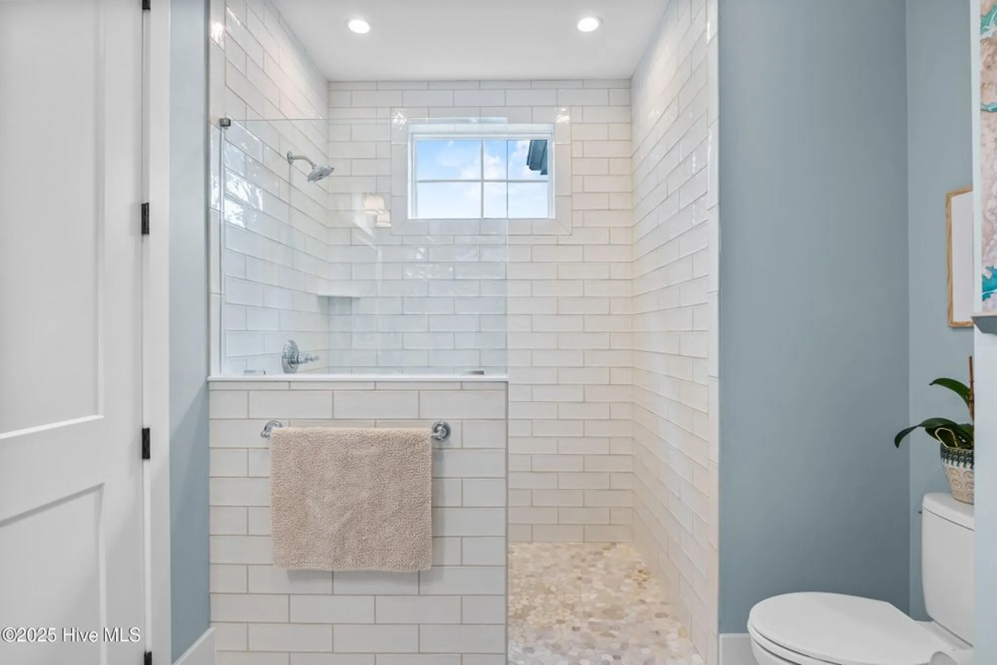 Property Slideshow image 30 of 80 | 3767 glenmere ln, Southport, NC, 28461