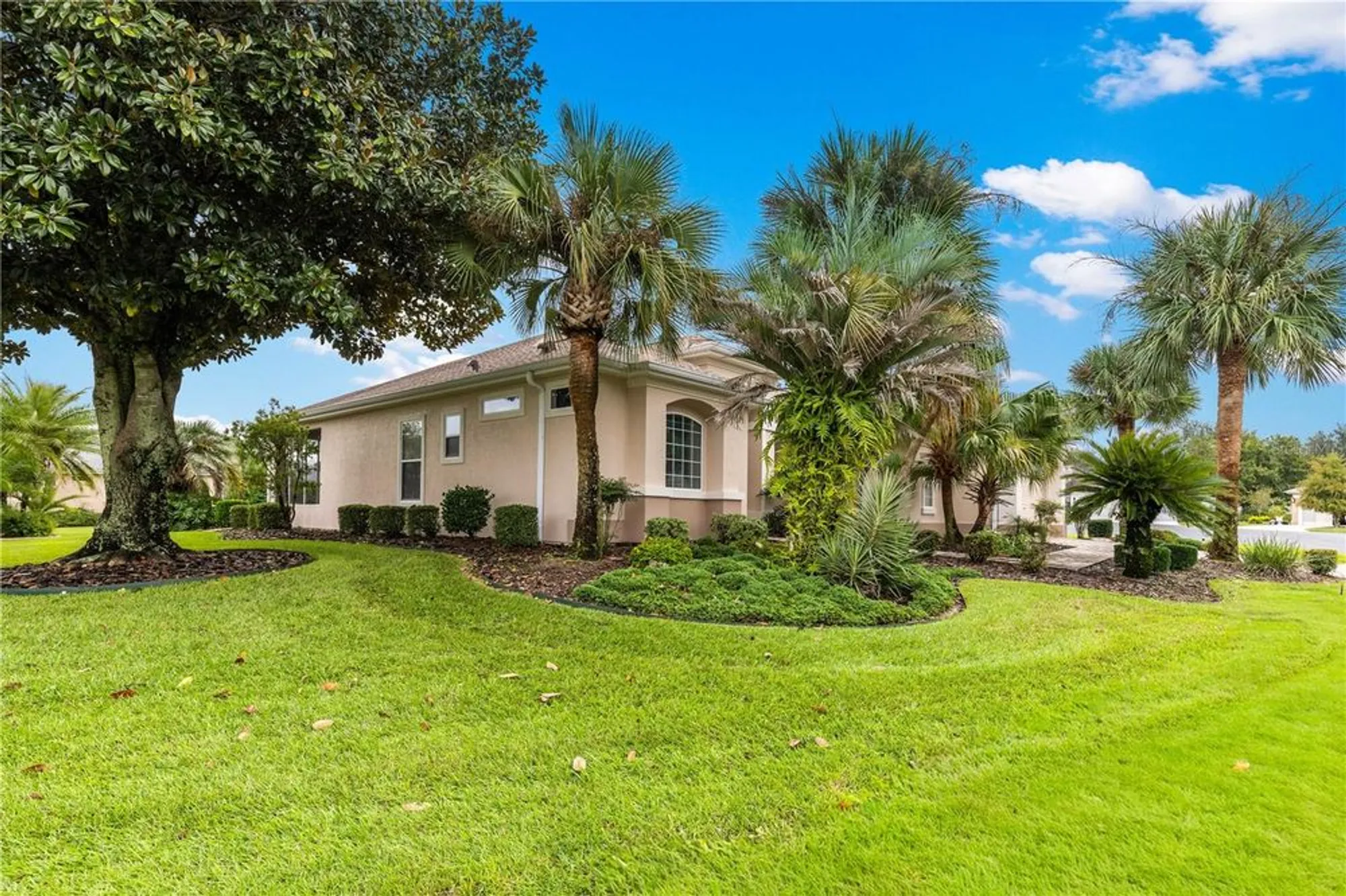 Property Slideshow image 4 of 86 | 9330 se 132nd pl, Summerfield, FL, 34491